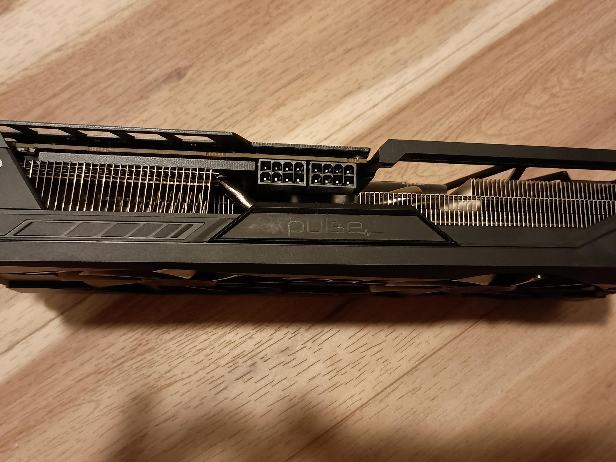 Sapphire PULSE Radeon RX VEGA 56 8GB
