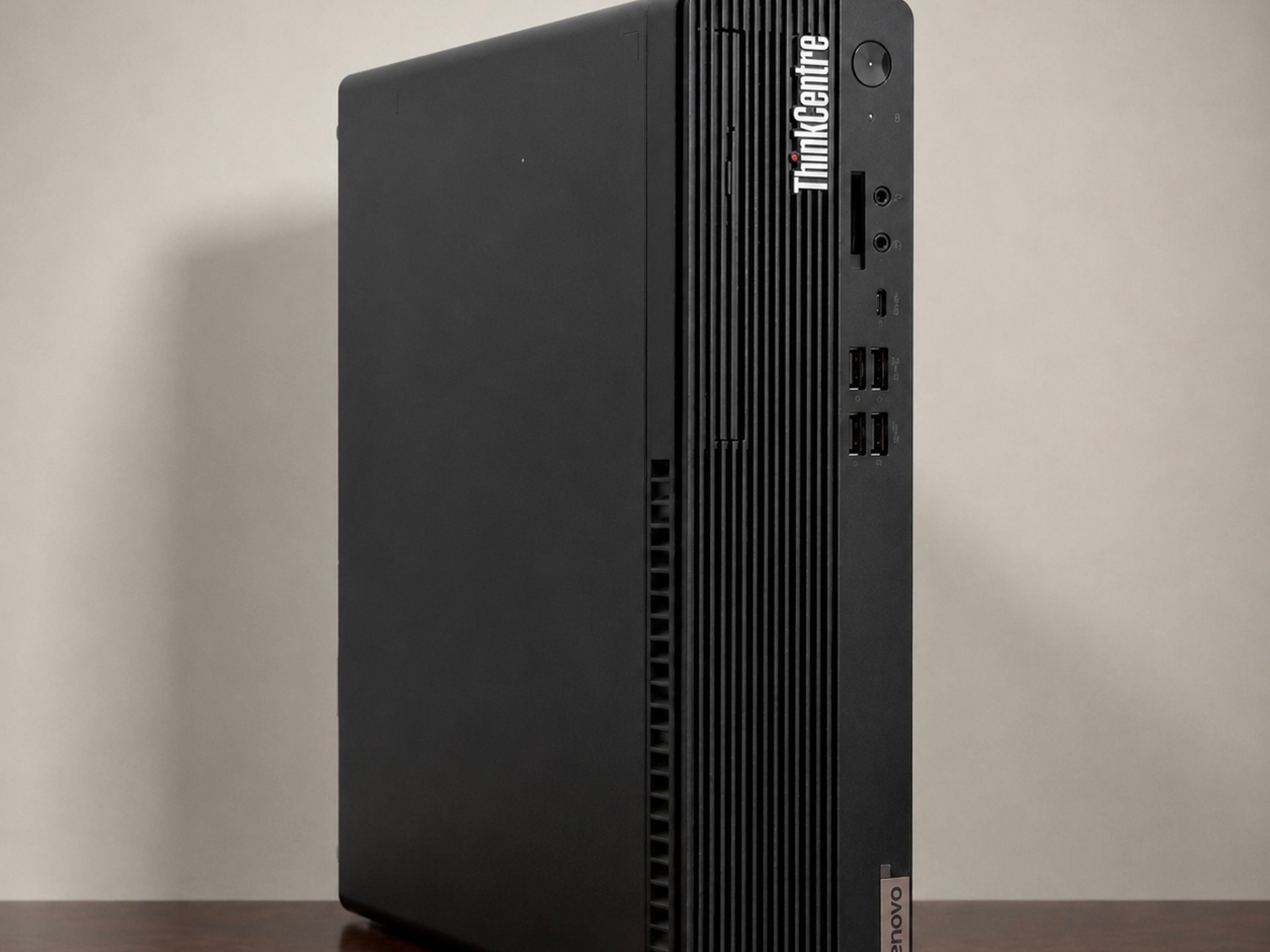 🔥Price-to-Performance 1080p Beast🔥Ryzen 3200G | 16GB RAM | 256GB NVMe | Wi-Fi | Windows 11 Pro