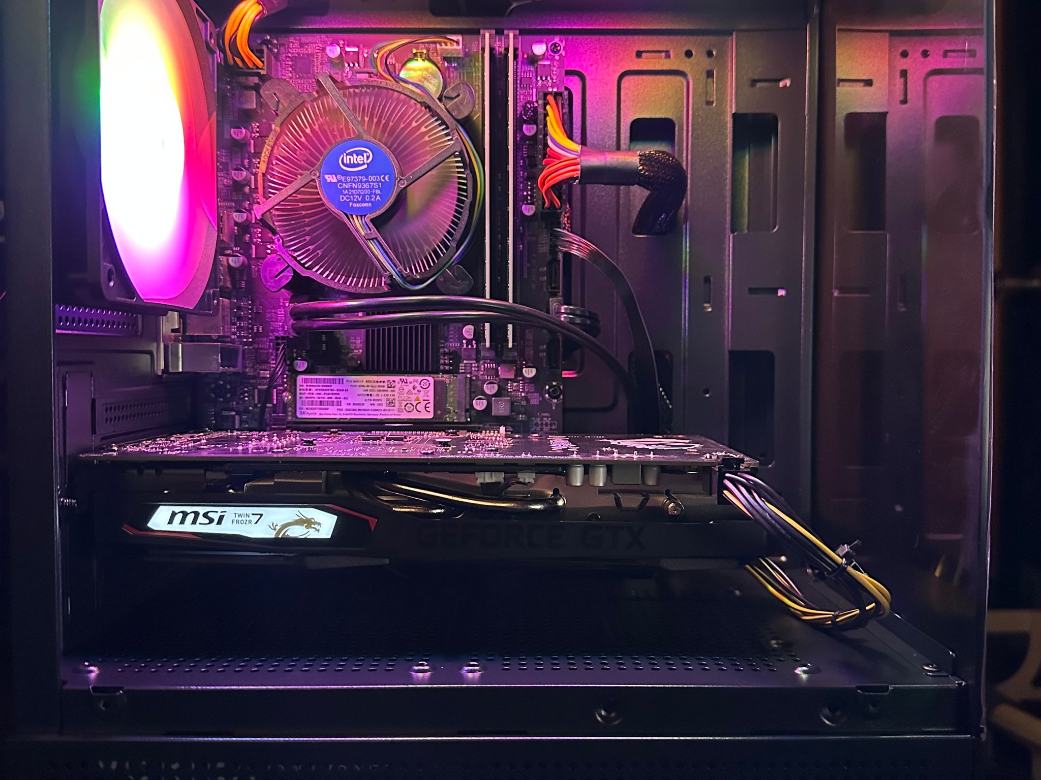 Gaming PC - i5 8500 / GTX 1650 Super / 16GB RAM / 1.25TB / Wi-Fi