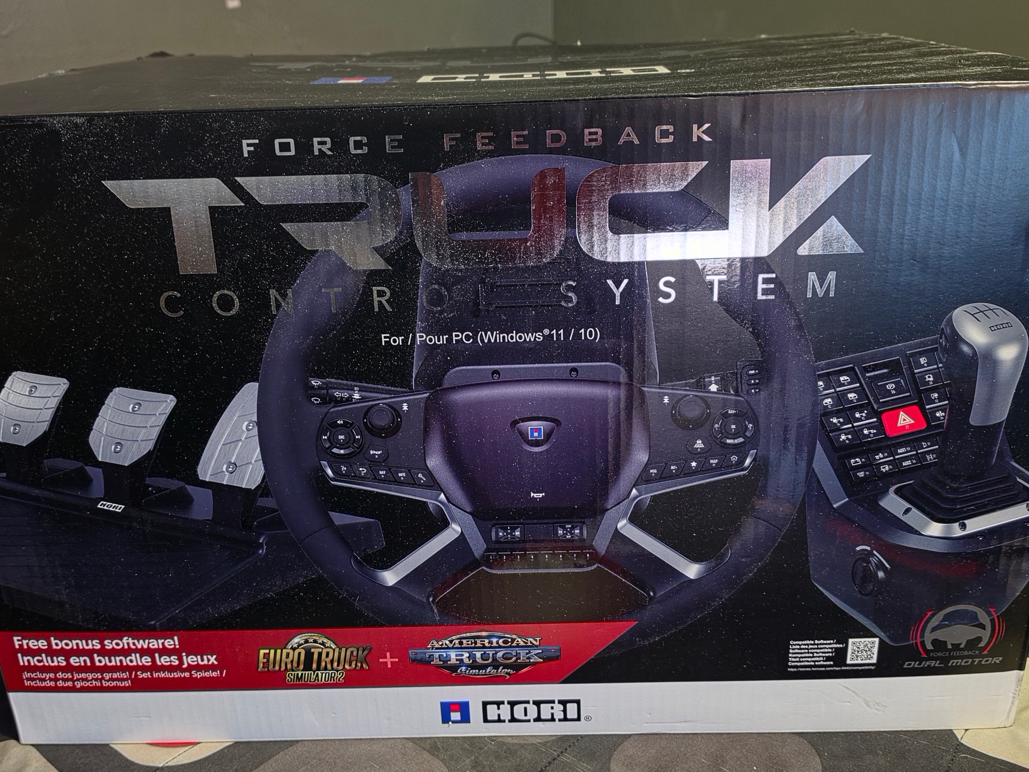 HORI Truck Control System with Force Feedback for Windows 11/10