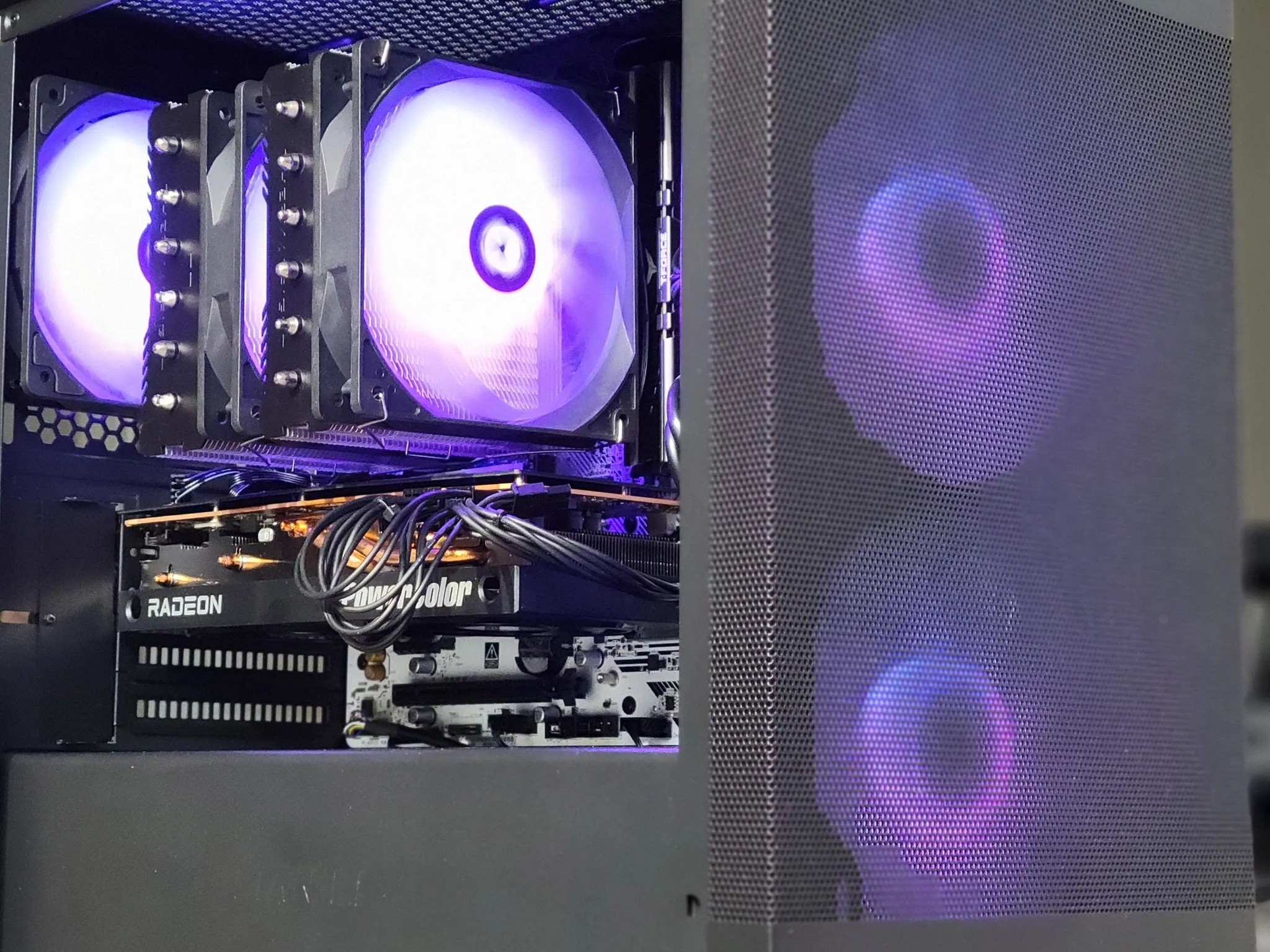 1440p Gaming Desktop PC, Ryzen 7 5700X3d, AMD RX 6750 XT, 1TB SSD, 16GB DDR4