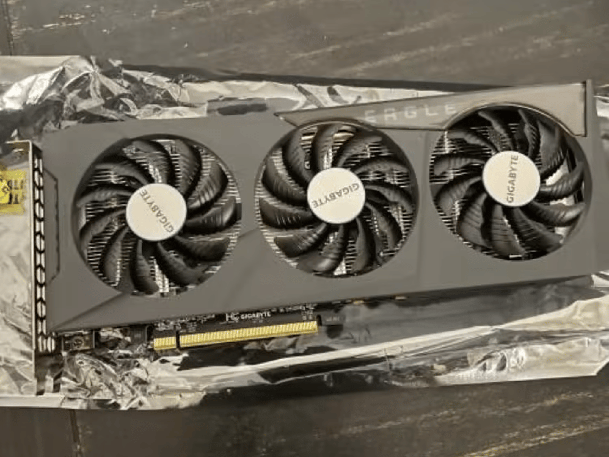 Open Box Gigabyte Eagle 6600 8gb