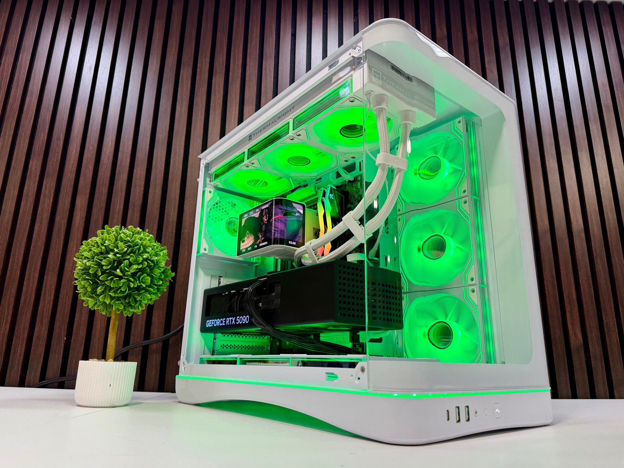 ブタパソコン RTX 5090 | Ryzen 9950X3D | 64GB DDR5 | 2TB Gen 5 M.2 | 1200 Watt