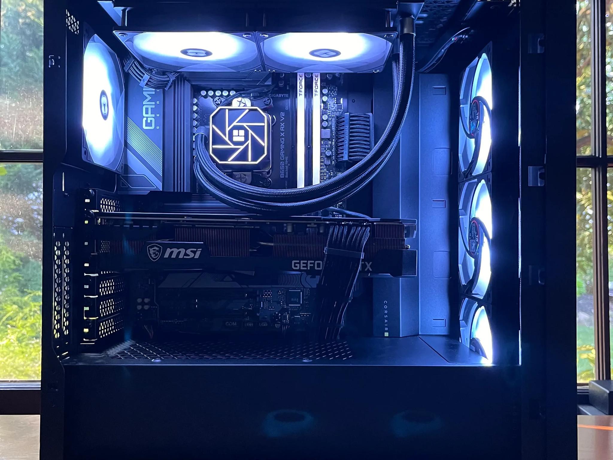 Carbon - 3080 / R7 7700X / 32GB DDR5 / 1TB Gen 4 NVMe Custom Gaming PC