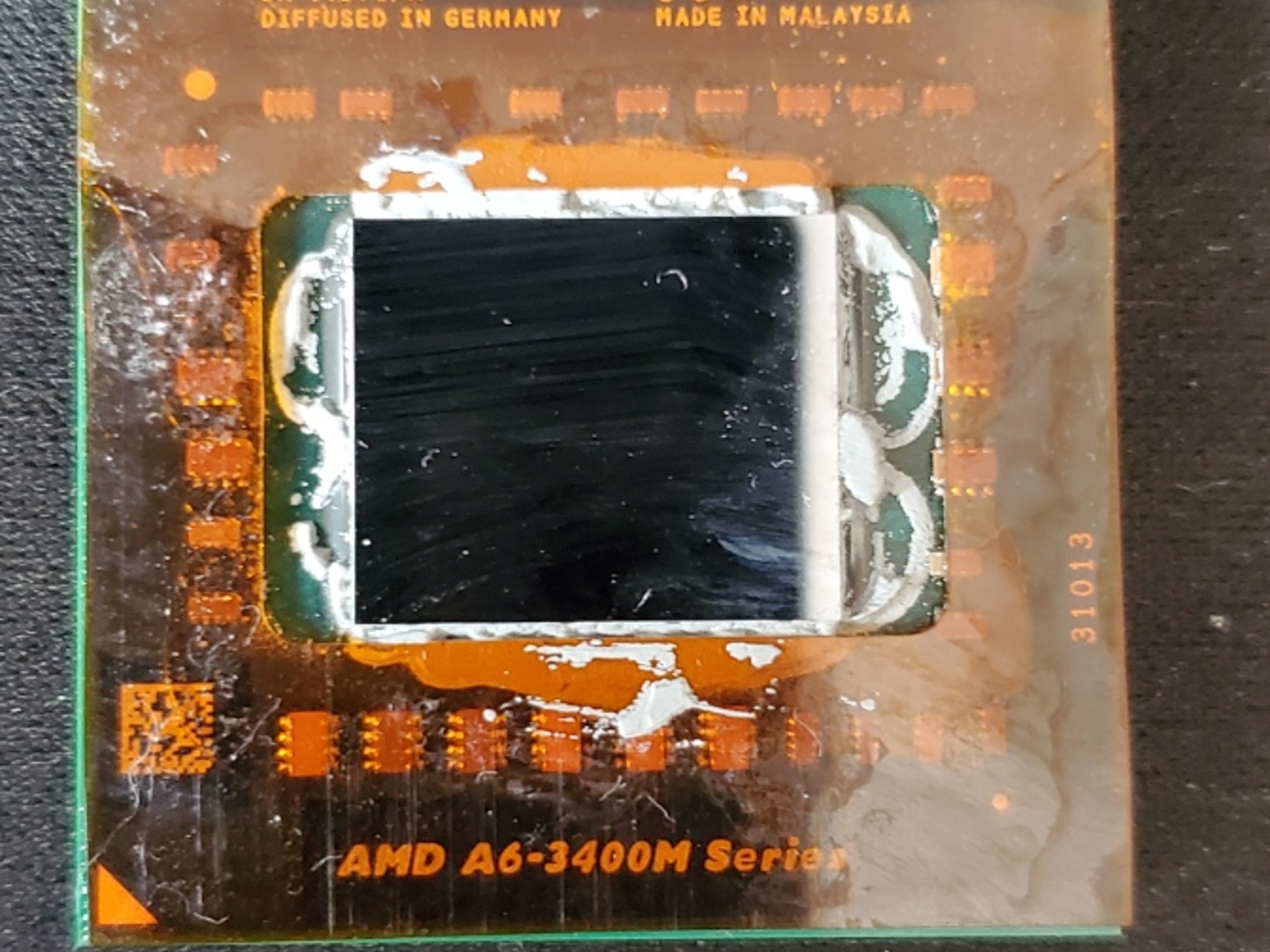 AMD A6-Series A6-3400M (AM3400DDX43GX) CPU 1.4GHz 1MB Processor Socket FS1