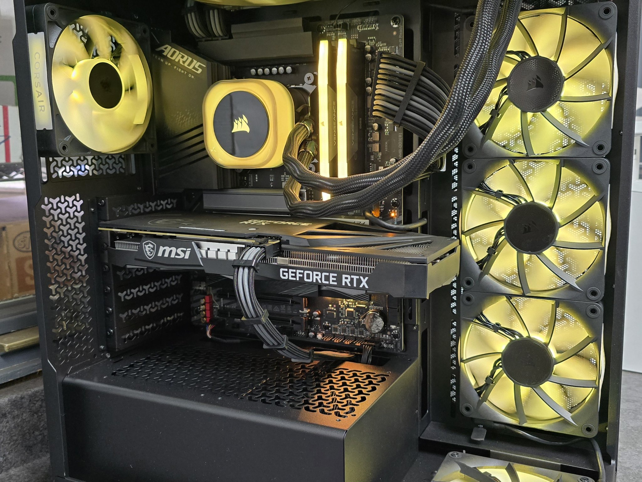 1440P CUSTOM PC | RTX 3060TI 8GB | INTEL I7-12700KF | 2TB SSD | 32GB DDR5