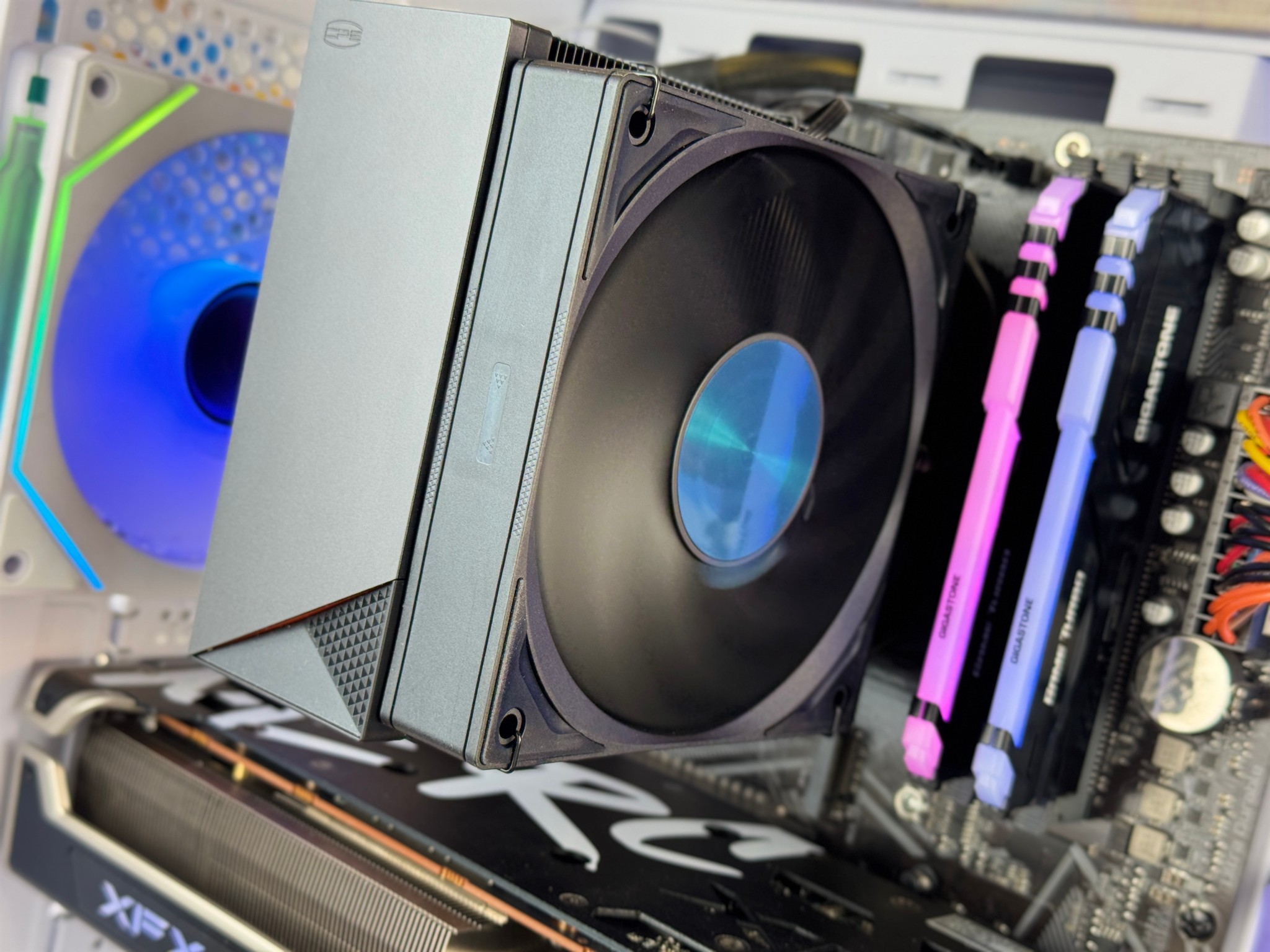 ❄️BLIZZARD - Gaming PC RX 6700XT Ryzen 5 ❄️