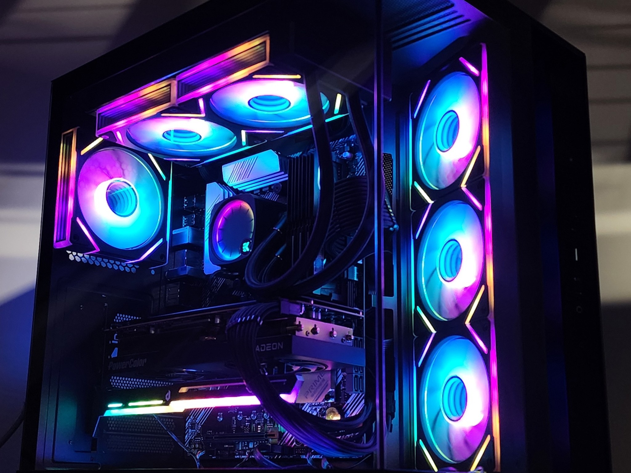 Gaming PC Ryzen 9 5900XT 32GB RAM 2TB SSD RX 7800 XT 16GB Windows 11 Computer