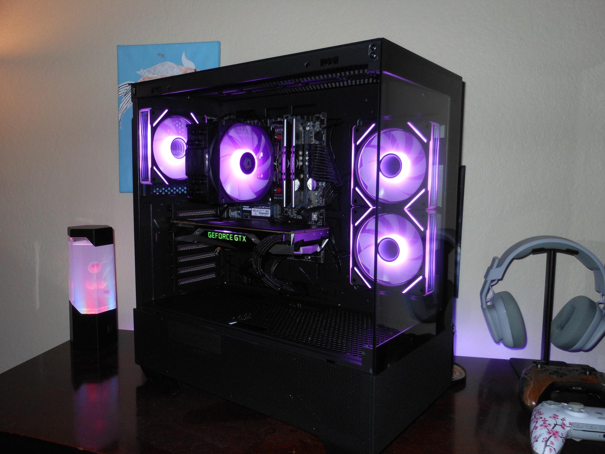 Gaming PC // Founders Edition Gtx 1080 // Ryzen 5 3600