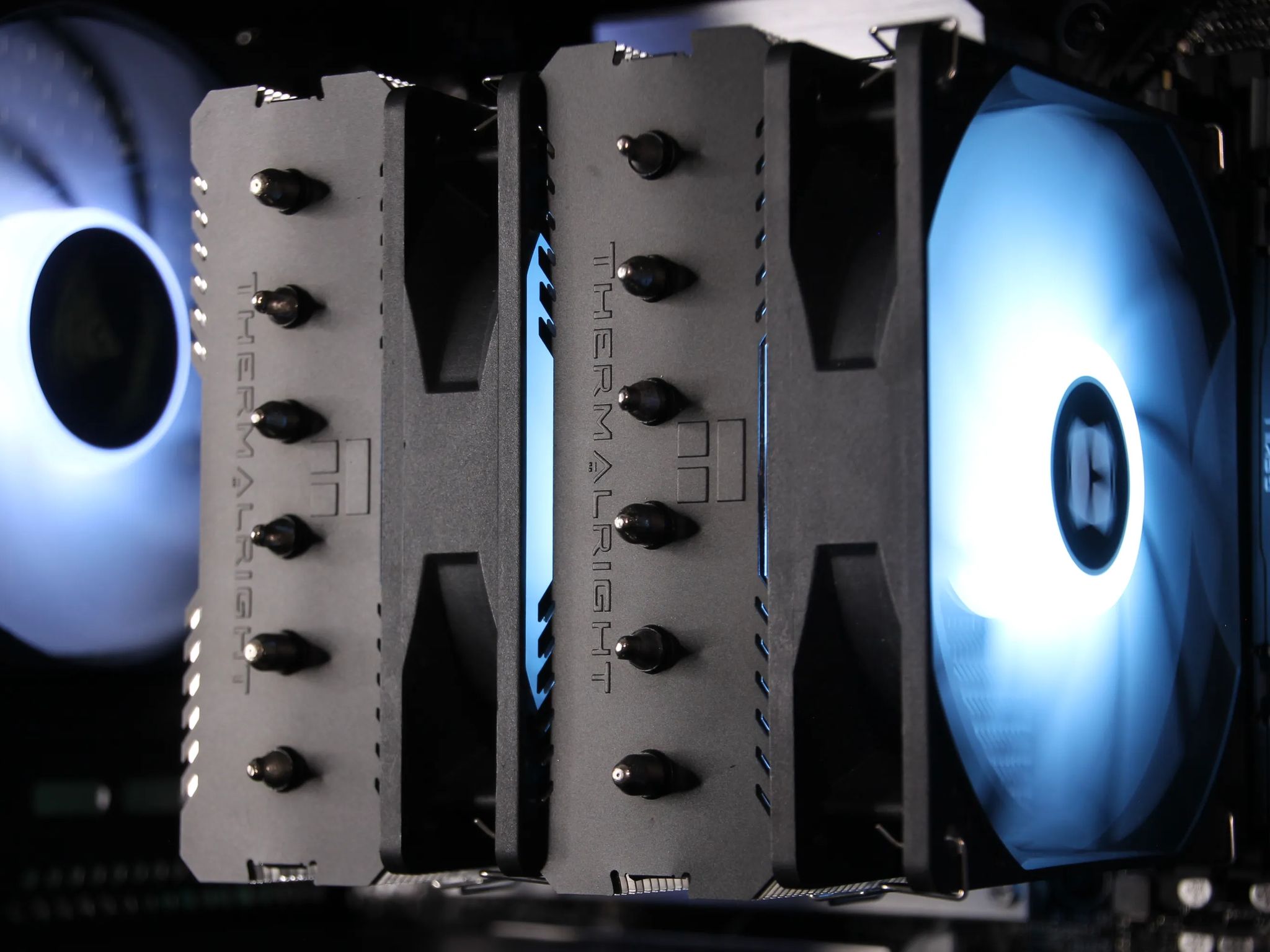 comm.006 // Ryzen 5 7600X, RTX 3070 // Midrange Gaming PC