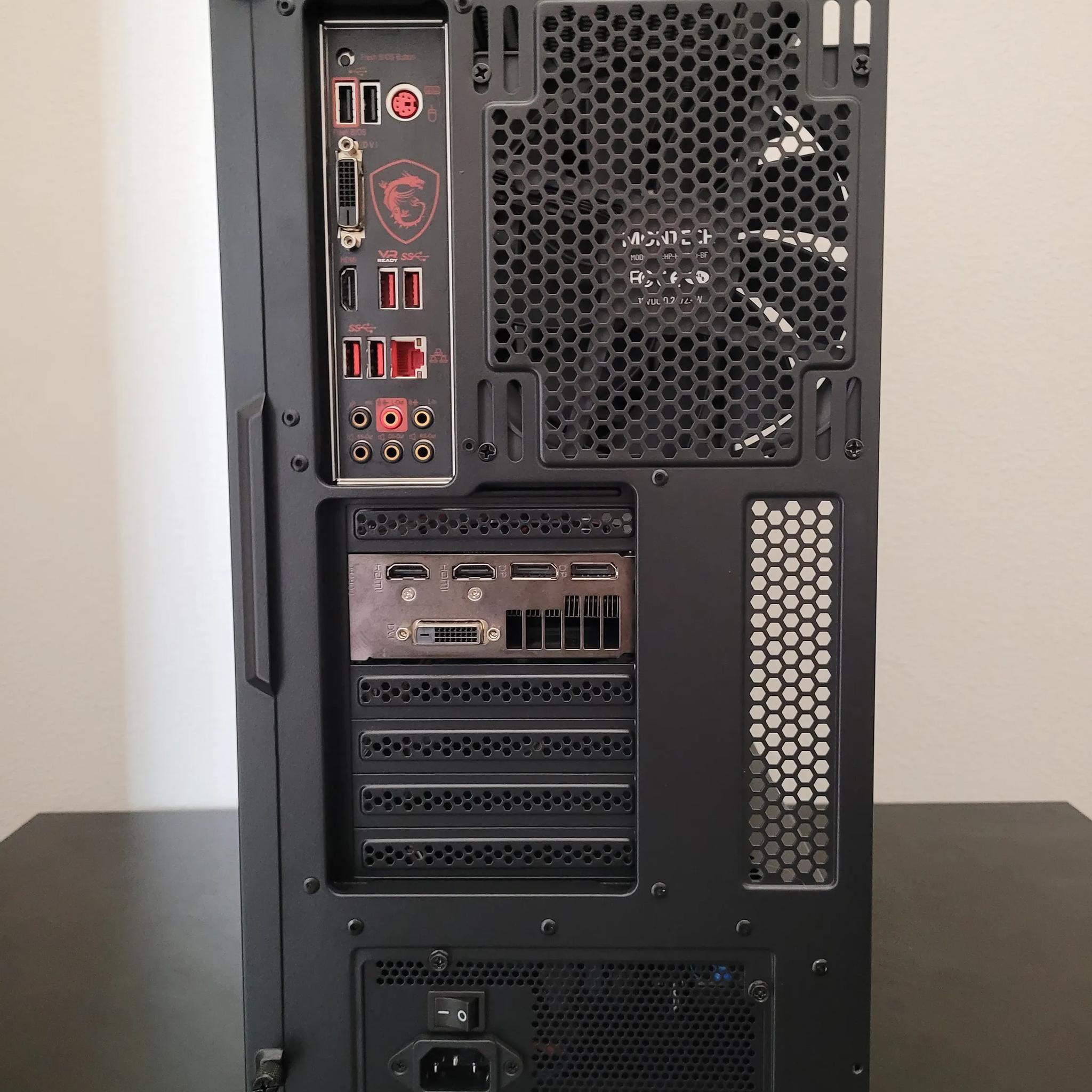 Black Sapphire // Ryzen 5 1500x // RX 580 8GB // 16GB DDR4 // 512GB M.2 NVME