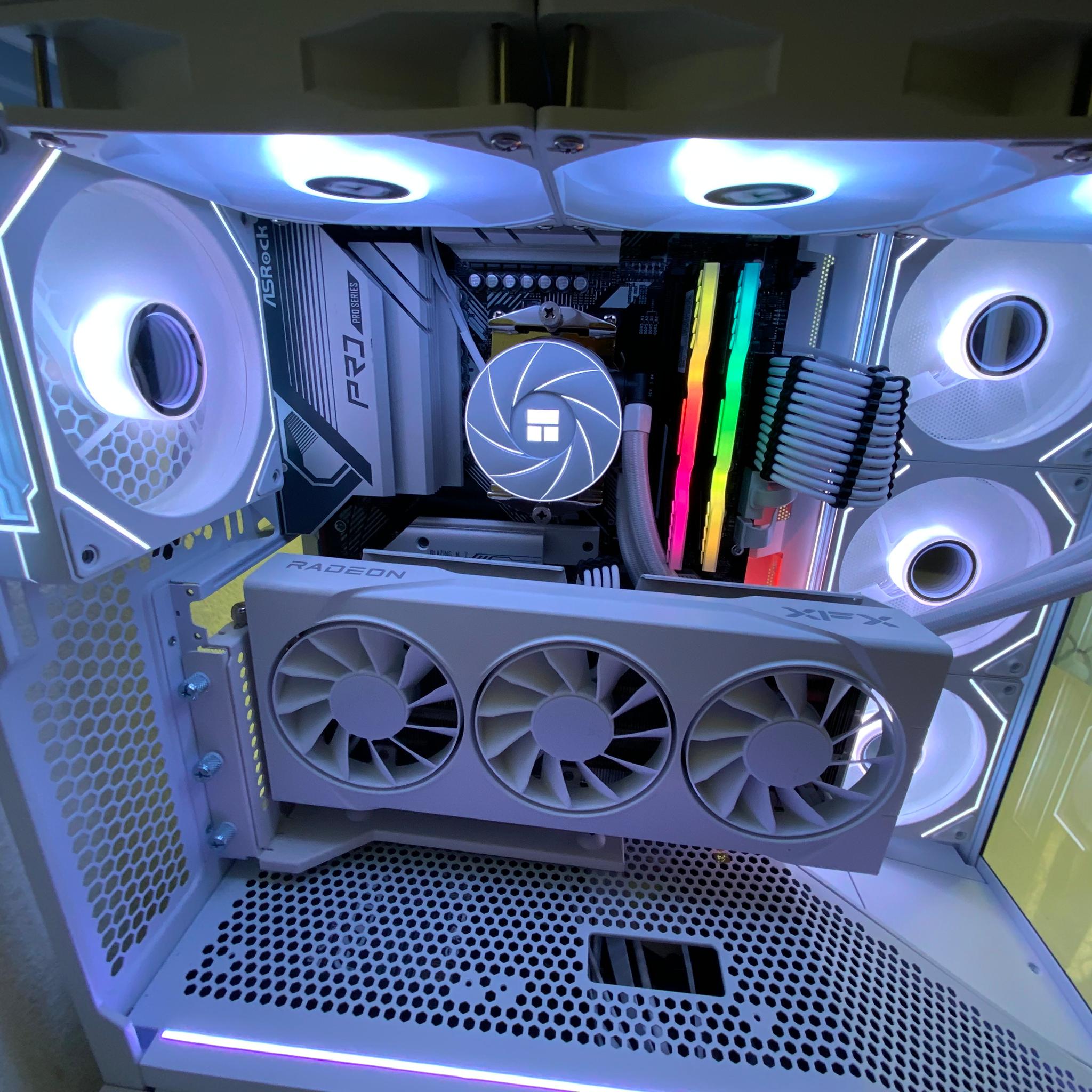 ❄️ ❄️ Gaming PC | Ryzen 7 7700X | RX 9060 XT | 32GB DDR5 | 1TB SSD | AM5 | White Snow Build ❄️ ❄️