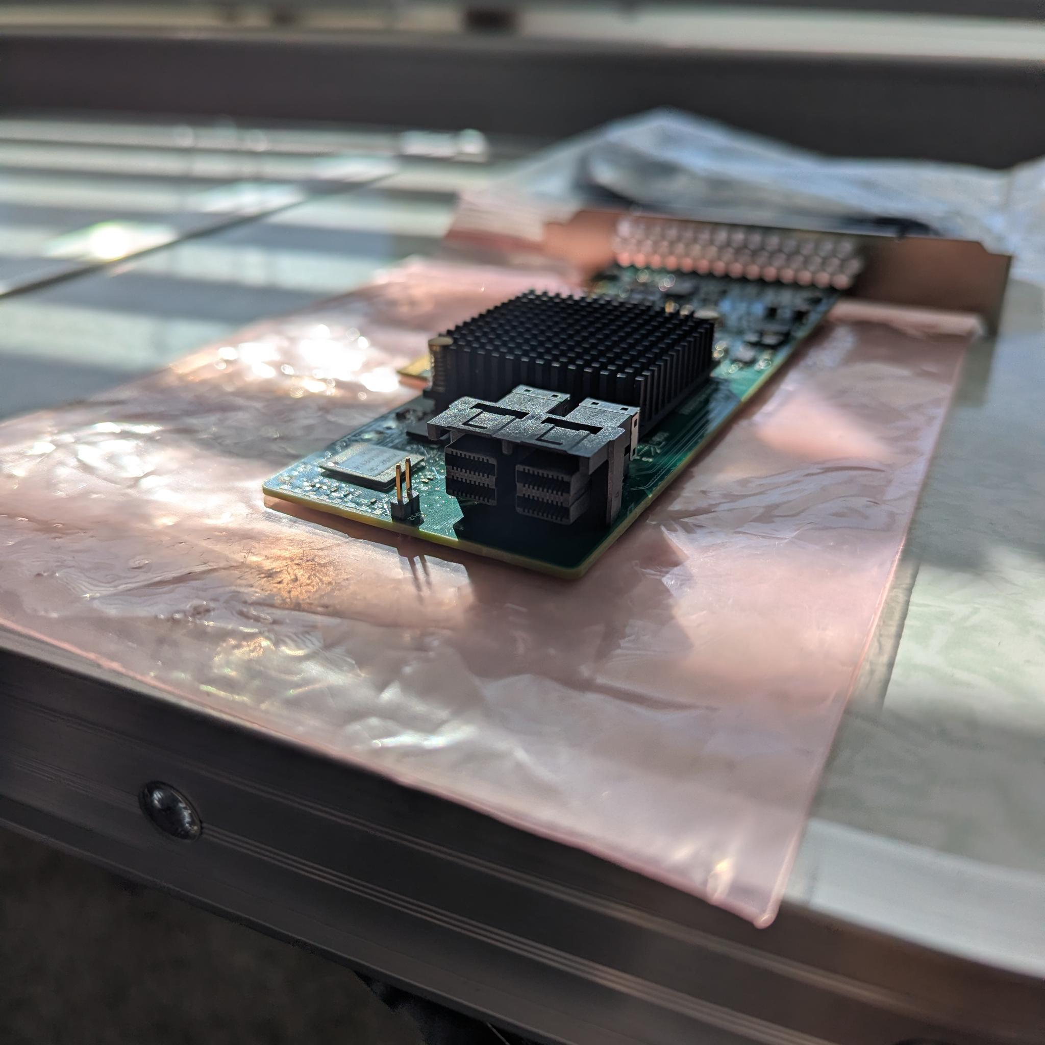 LSI Logic MegaRAID SAS 9341-8i LSI00407 Card