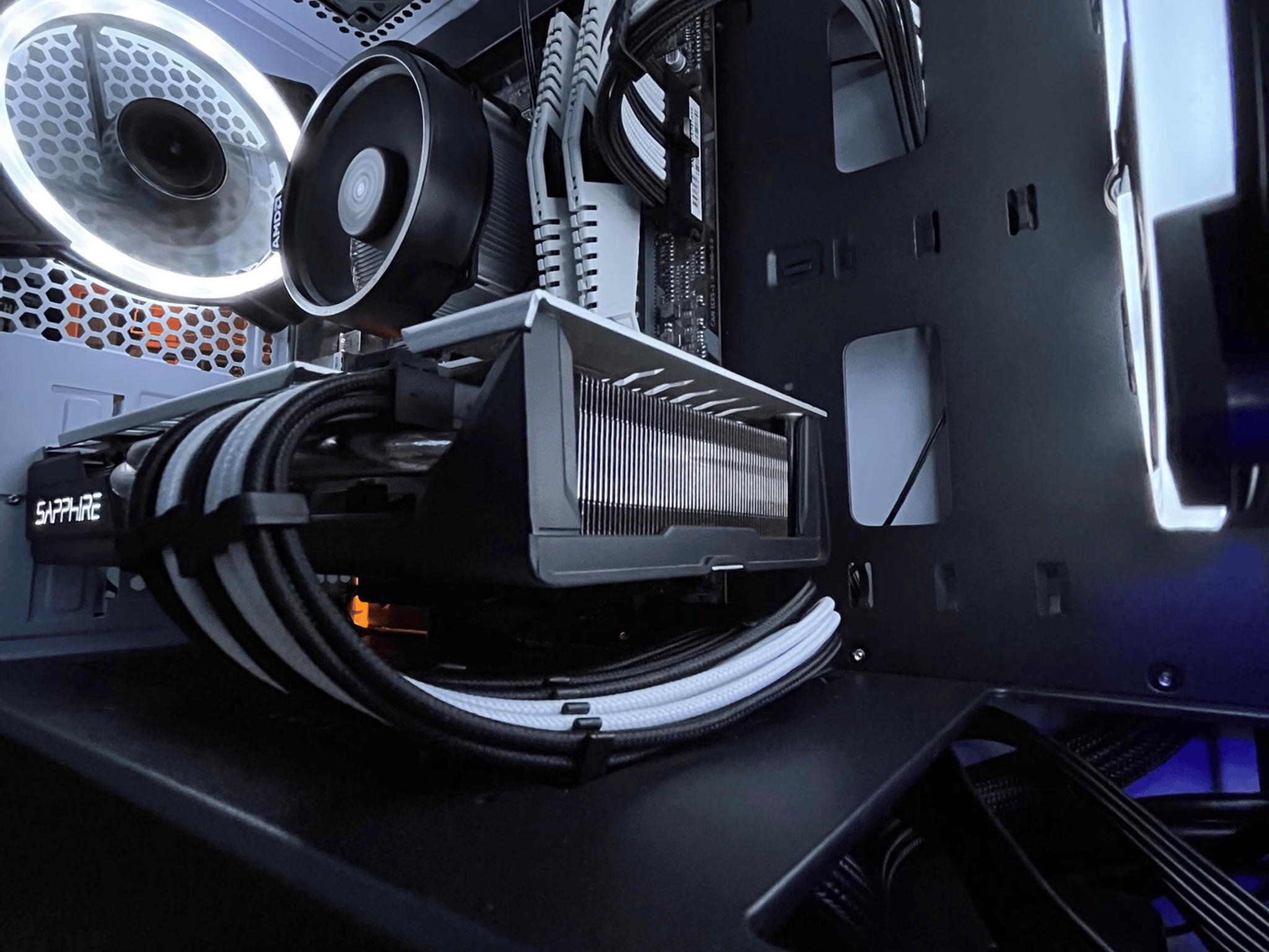 White Spade | Entry Level Gaming PC | Ryzen 3 3200G | RX 570 4GB
