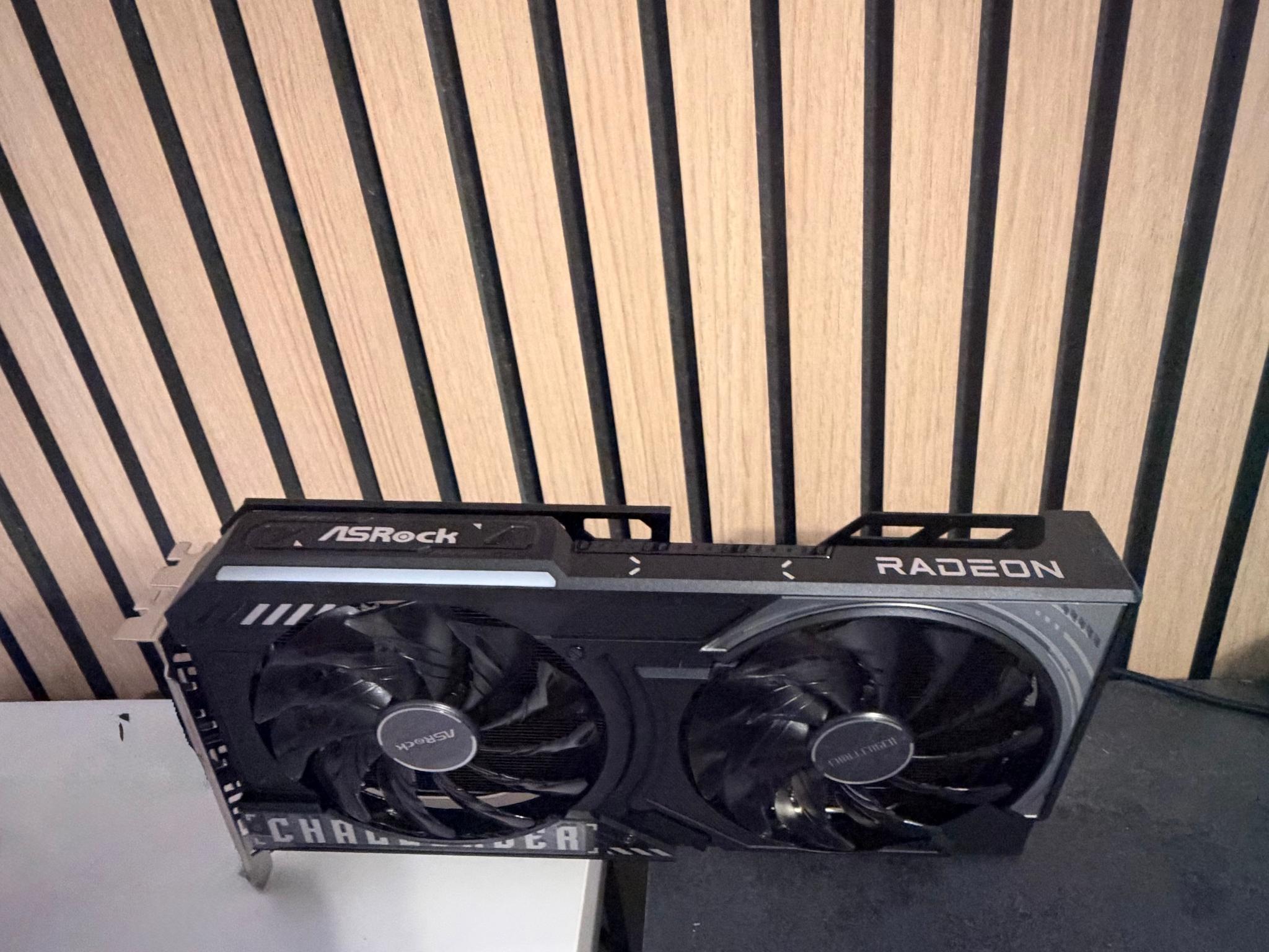 ASRock Challenger RX 9060XT - Image 2