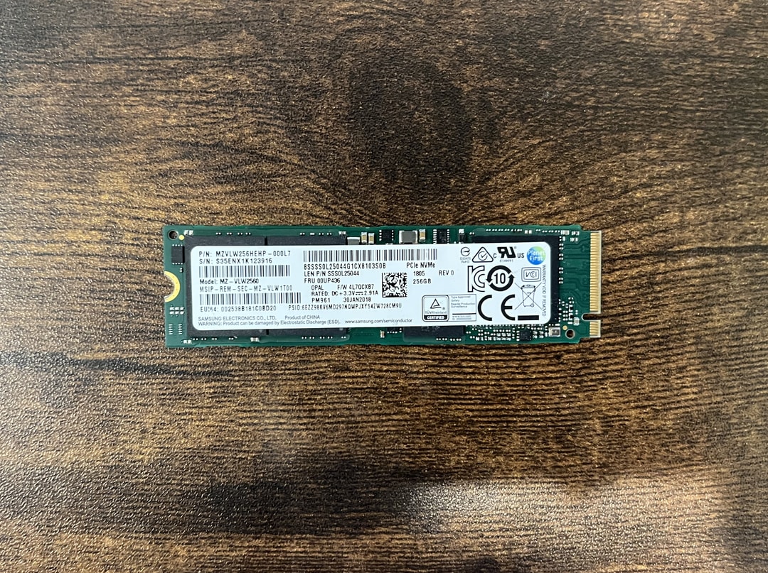 256GB Samsung 960 EVO OEM Version PCIe Gen 3.0x4.0 NVMe SSD