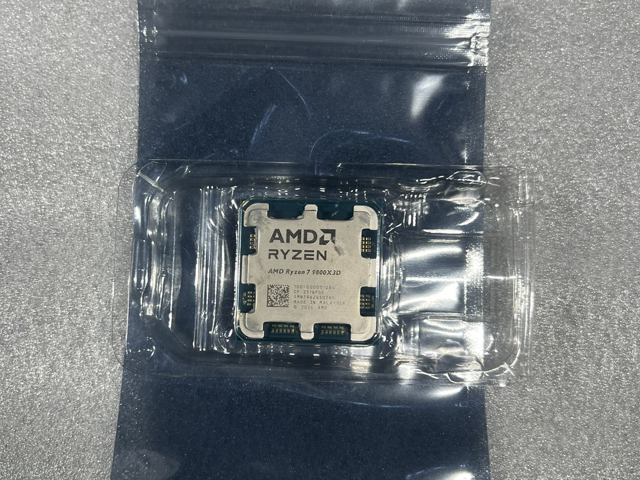 AMD Ryzen 7 9800X3D