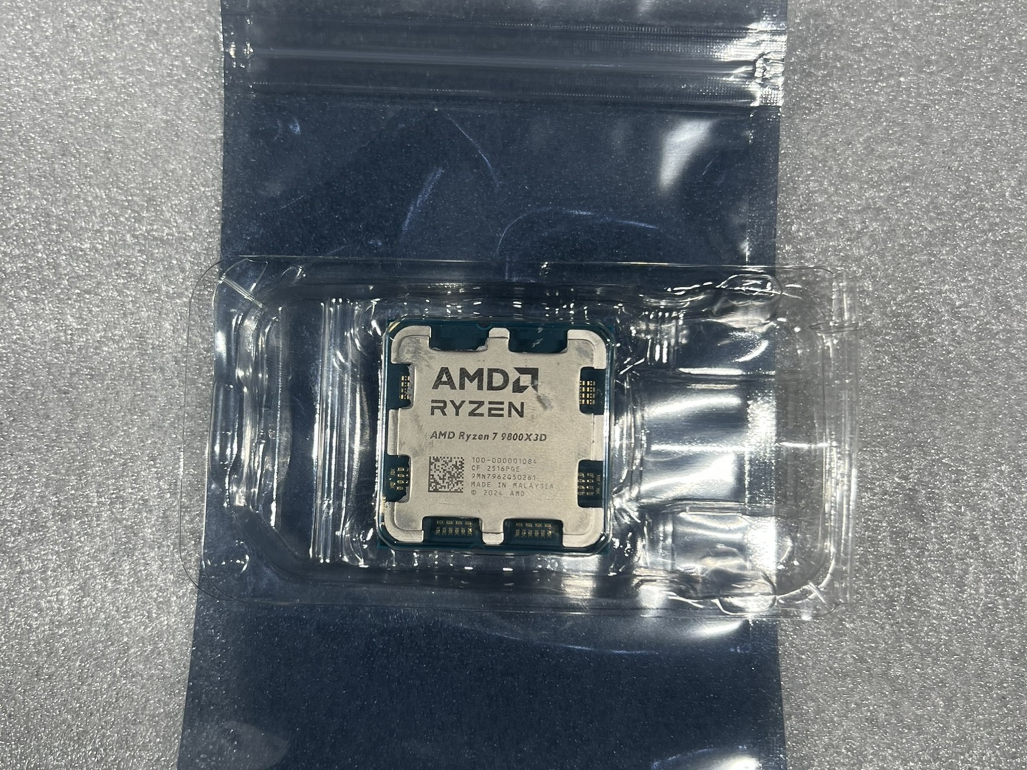 AMD Ryzen 7 9800X3D