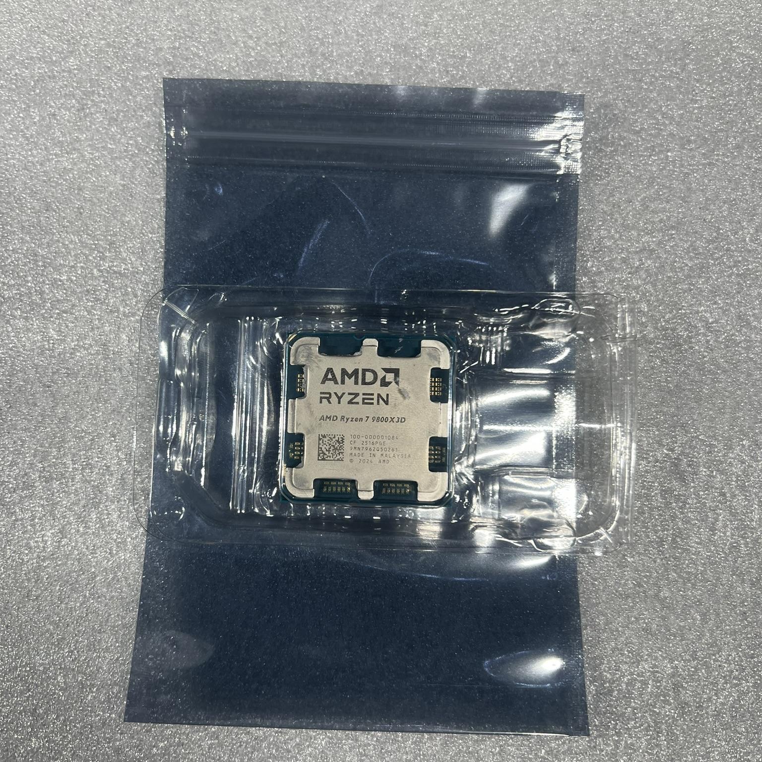 AMD Ryzen 7 9800X3D