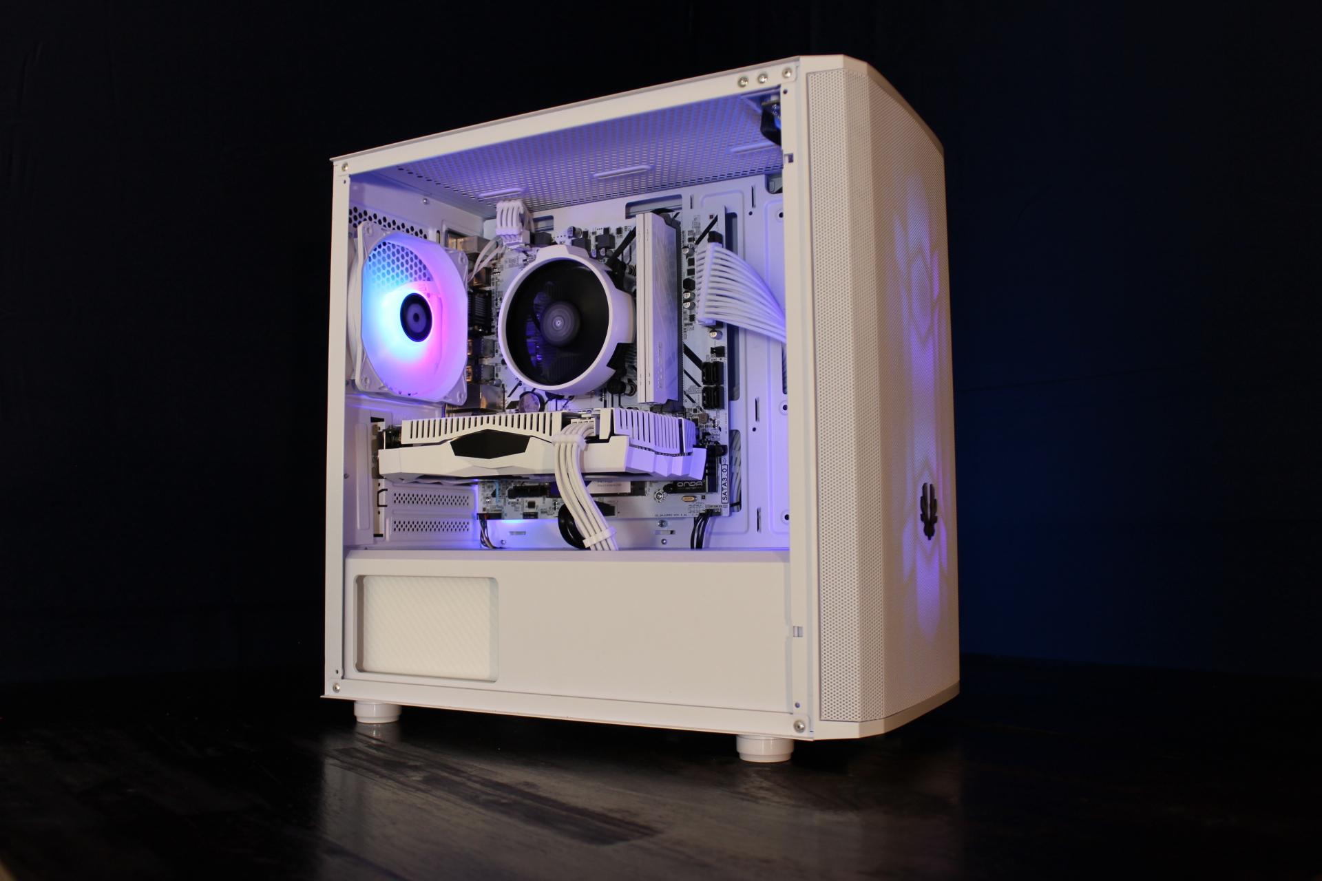 Gaming PC: Ryzen 5 3600, RTX 2060 Super, 16GB RAM, 1TB SSD