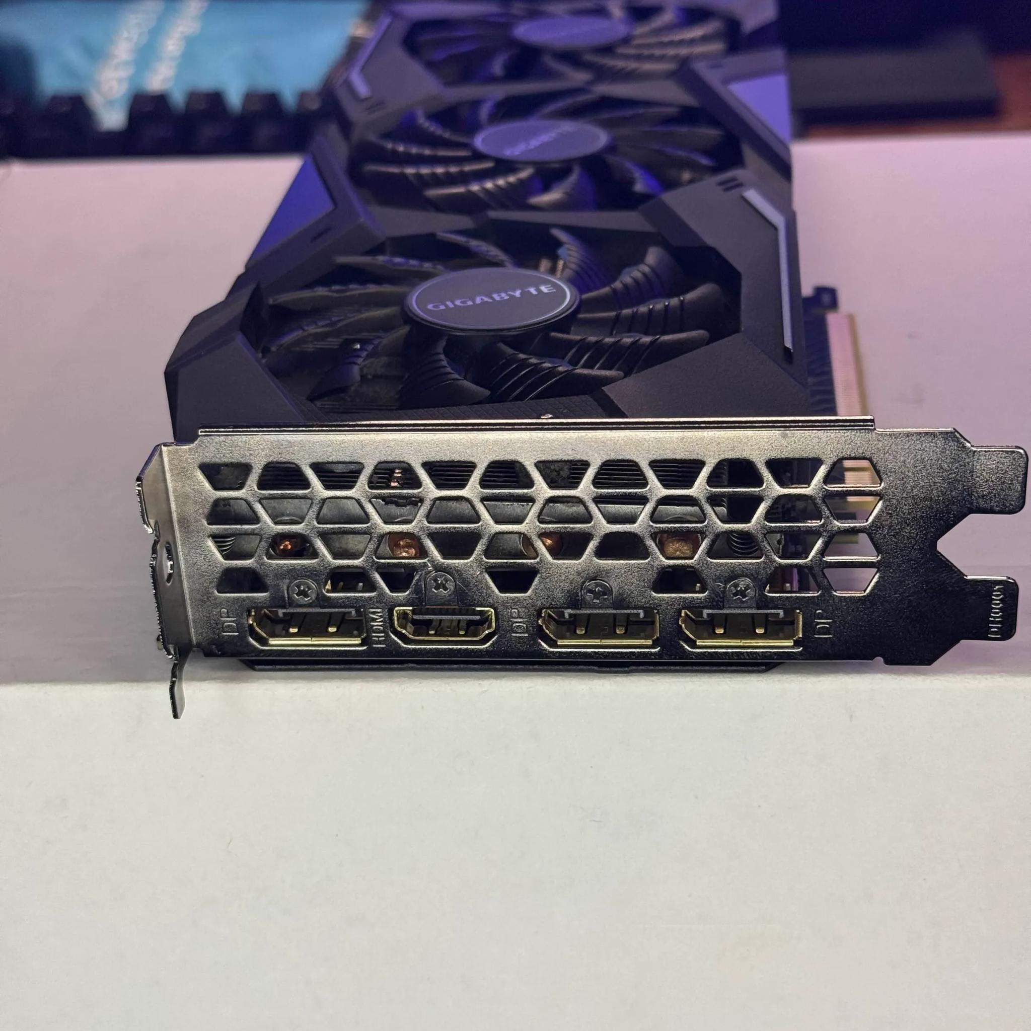 🔥GIGABYTE GeForce RTX 2060 SUPER GAMING 3X OC