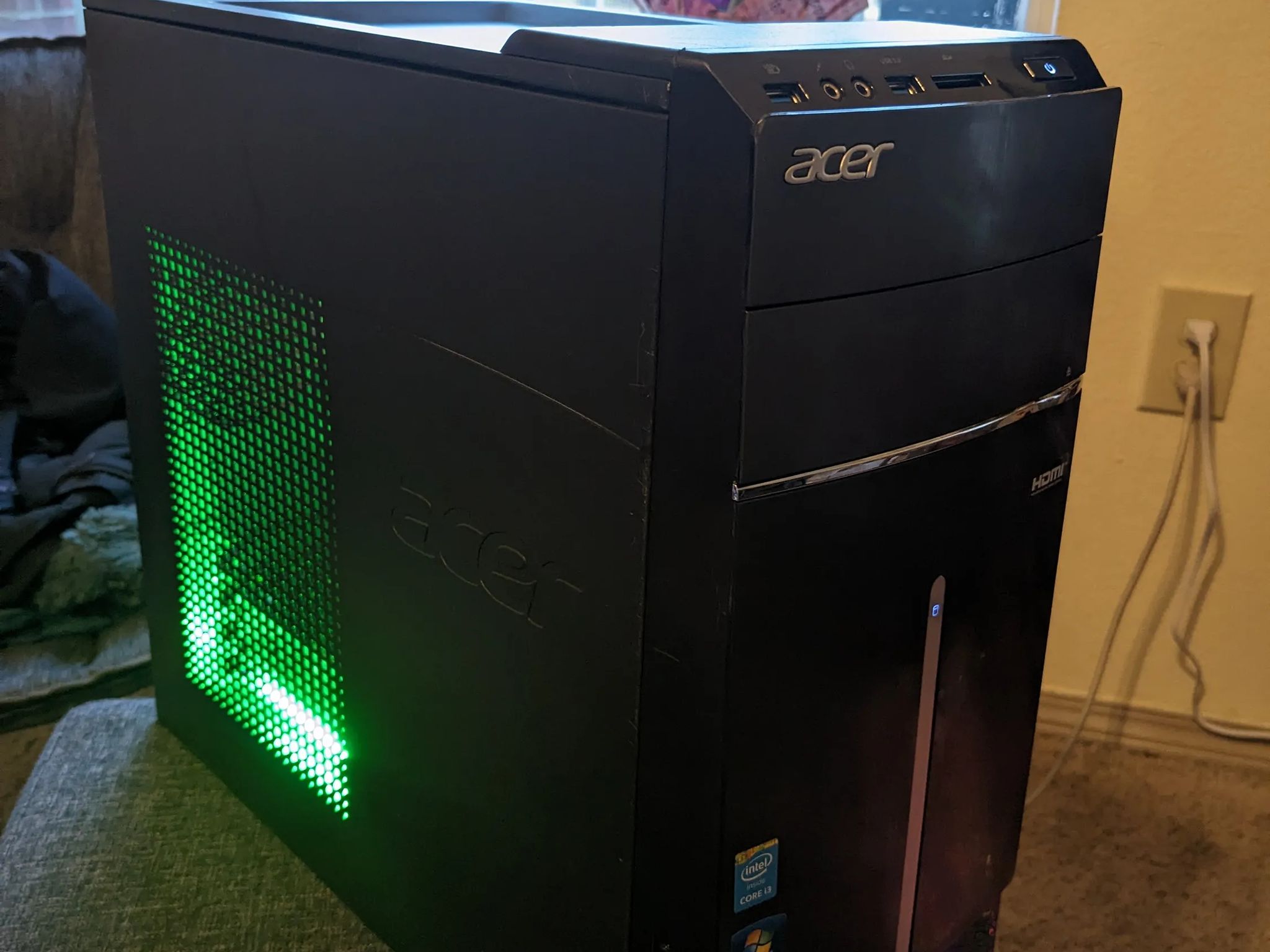FREE SHIP || First Build / Light Gaming - i3 4th Gen, 8GB DDR3, R7 450 2GB, 240GB SSD, 1TB HDD