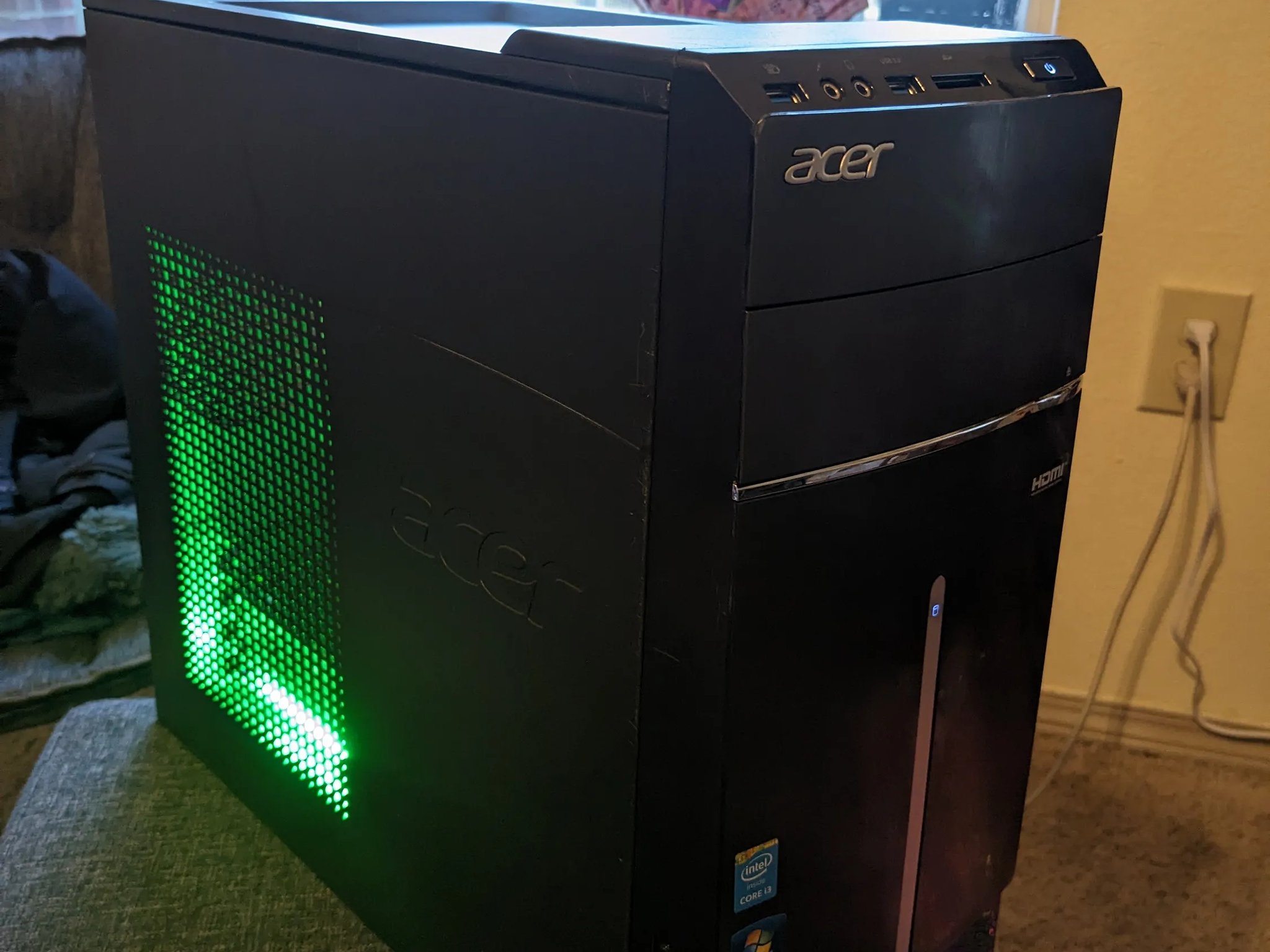FREE SHIP || First Build / Light Gaming - i3 4th Gen, 8GB DDR3, R7 450 2GB, 240GB SSD, 1TB HDD
