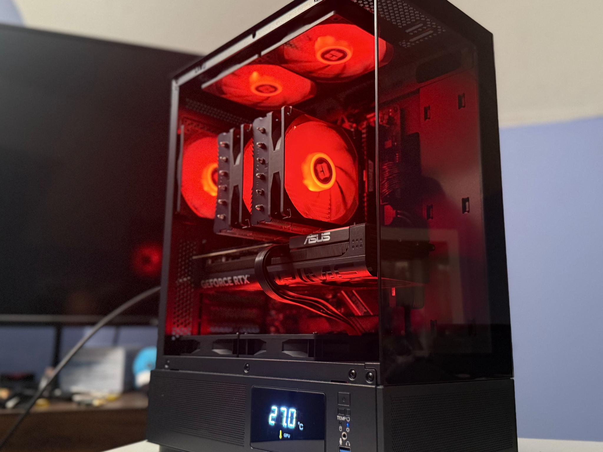 RTX 5070 | Ryzen 7 5800X | 2TB SSD | 16GB DDR4