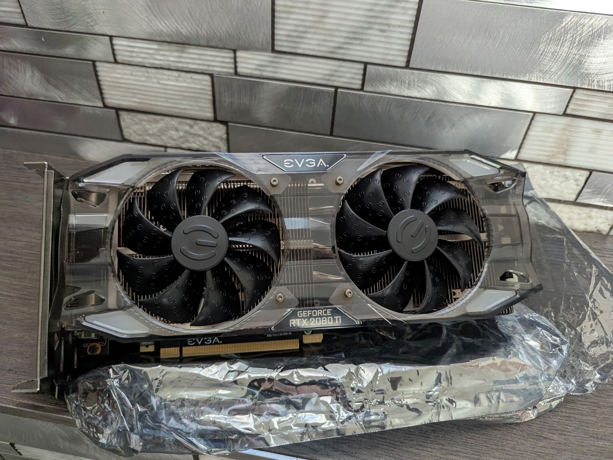 EVGA GeForce RTX 2080 Ti XC ULTRA GAMING