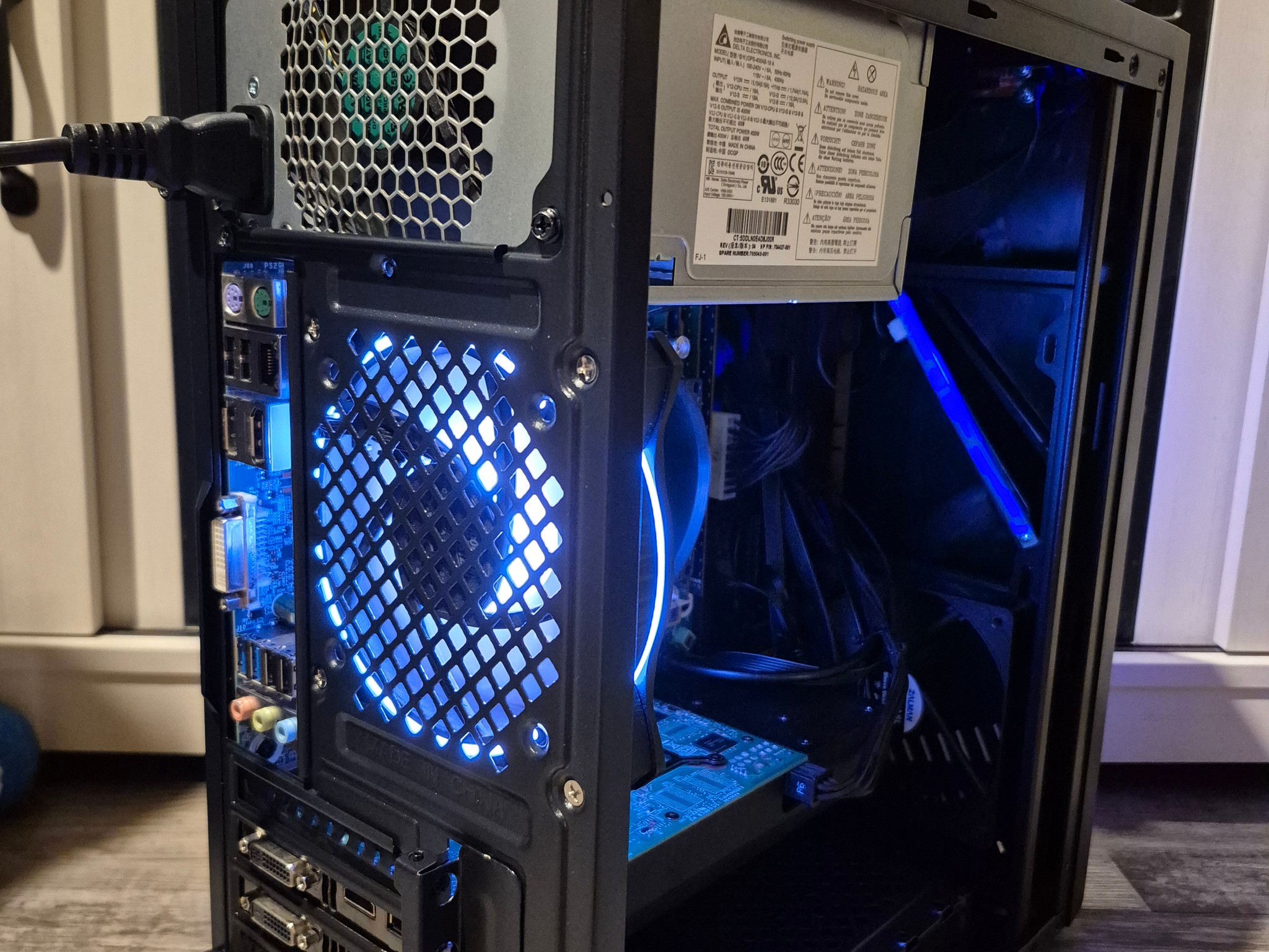 80 FPS Fortnite | i5-4570, 16GB RAM, 500GB SSD, GTX 660