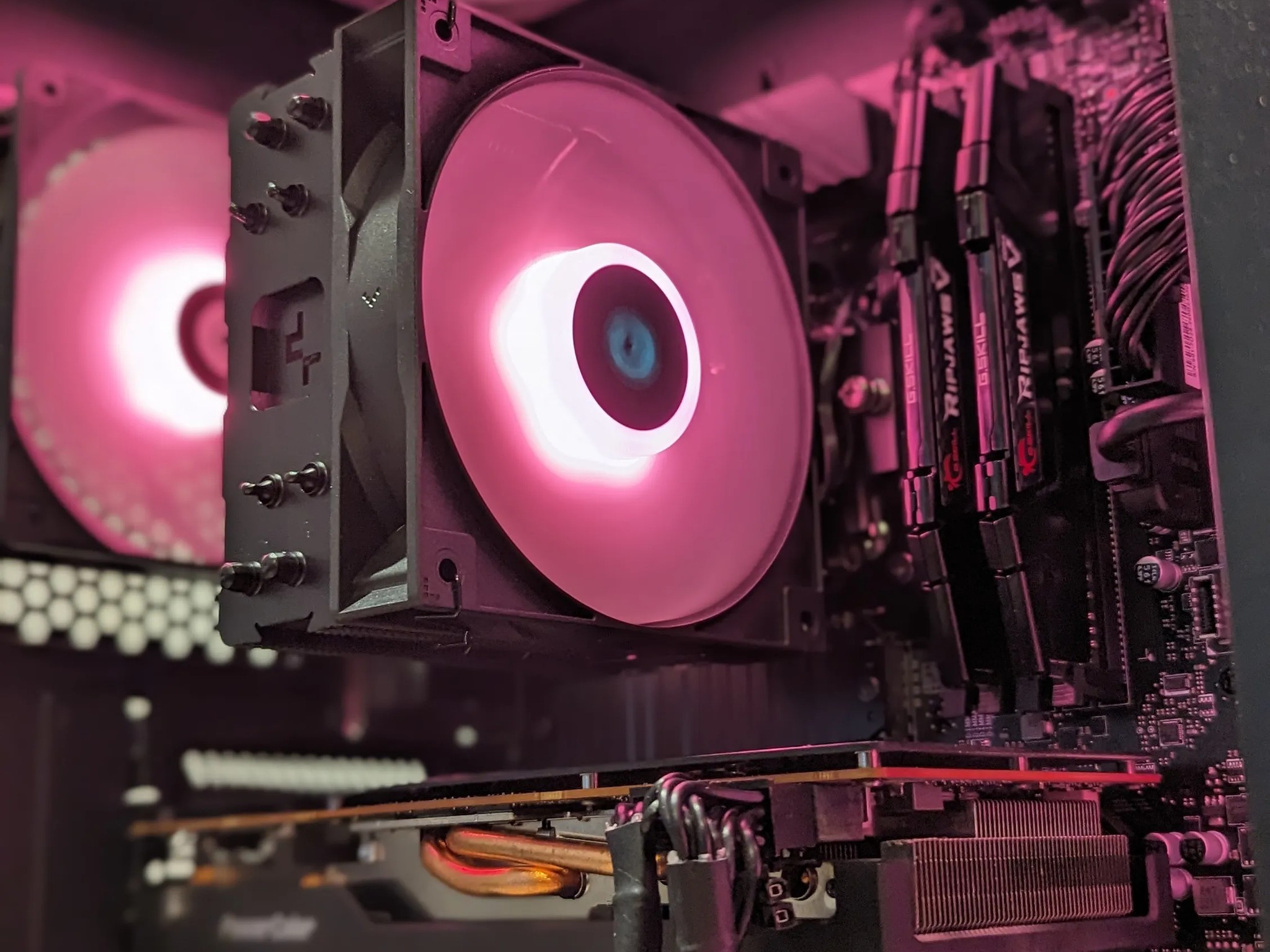 | i7-12700k | Rx 6700xt | 1TB M.2 NVMe [High End Gaming PC]