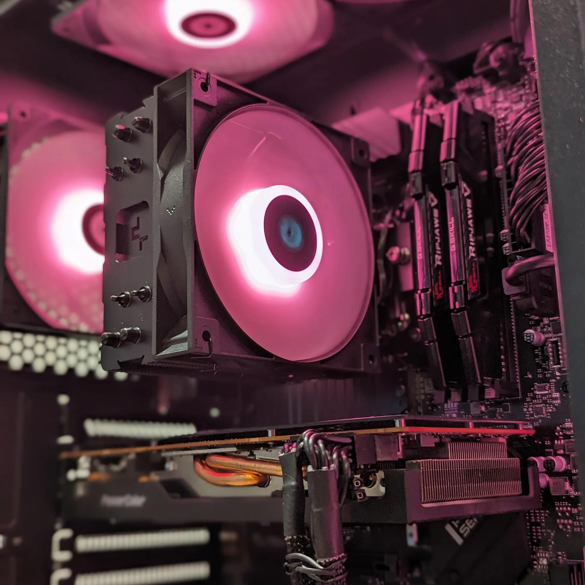 | i7-12700k | Rx 6700xt | 1TB M.2 NVMe [High End Gaming PC]