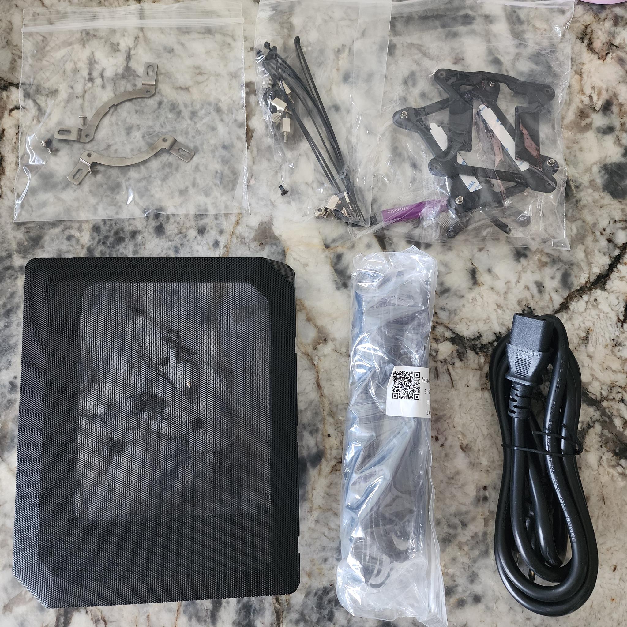 Cooler Master NCORE 100 MAX "Bronze"