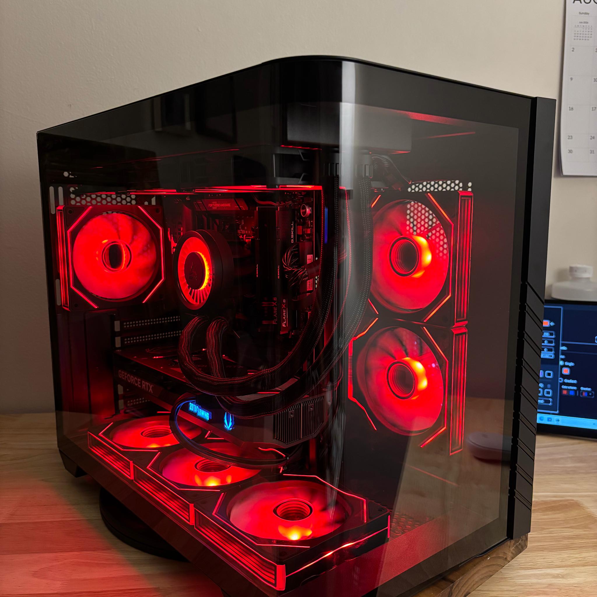 GeForce RTX 5070 Ti Custom Gaming PC - Ryzen 7 7800X3D | Nvidia 5070 Ti | 32 GB DDR5