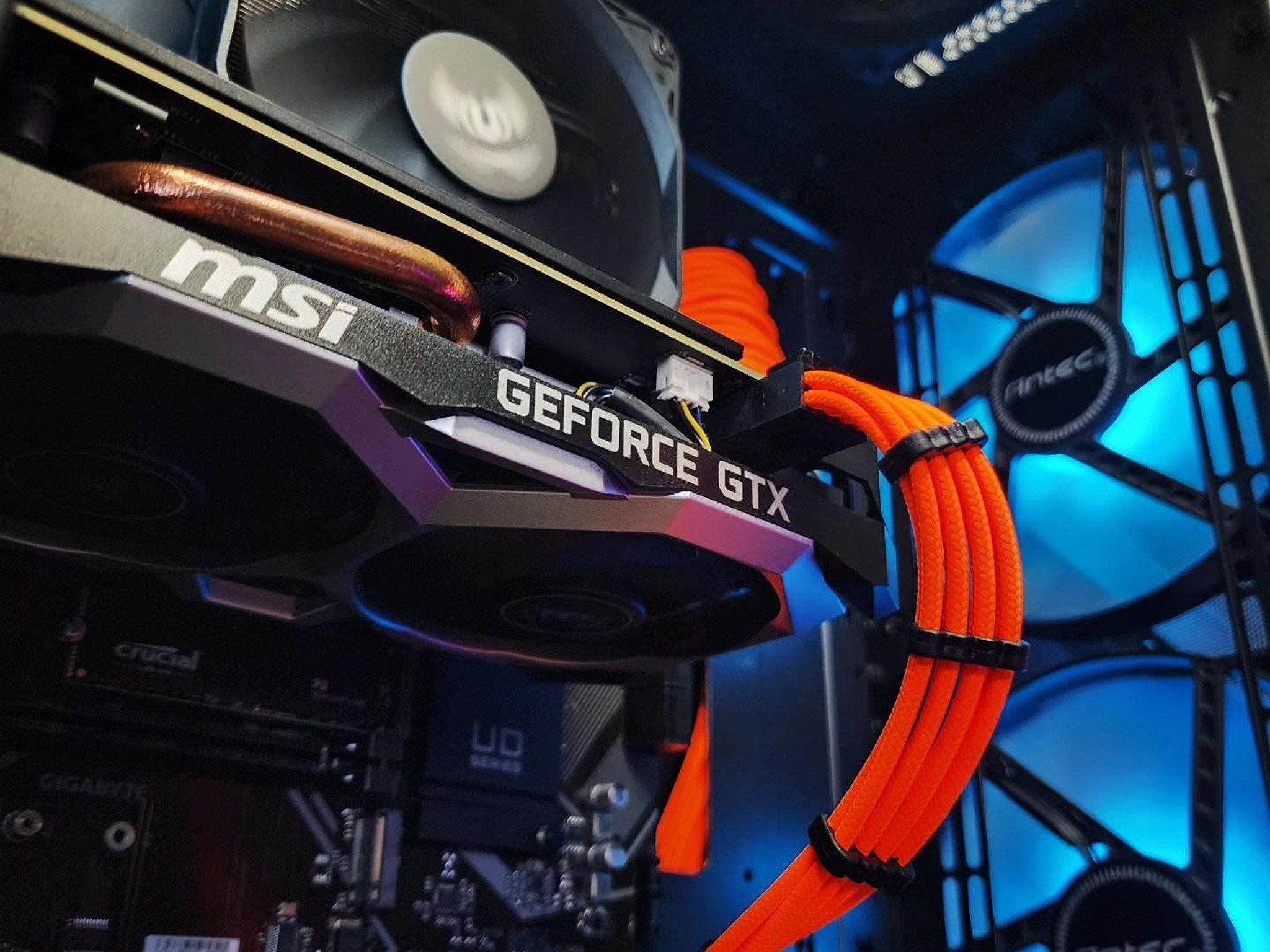 💙🧡💙 MSI GTX 1660 Ti // Intel Core i5 10500 // OLOy 16GB 3200MHz // Crucial P3 500GB NVMe Gen3