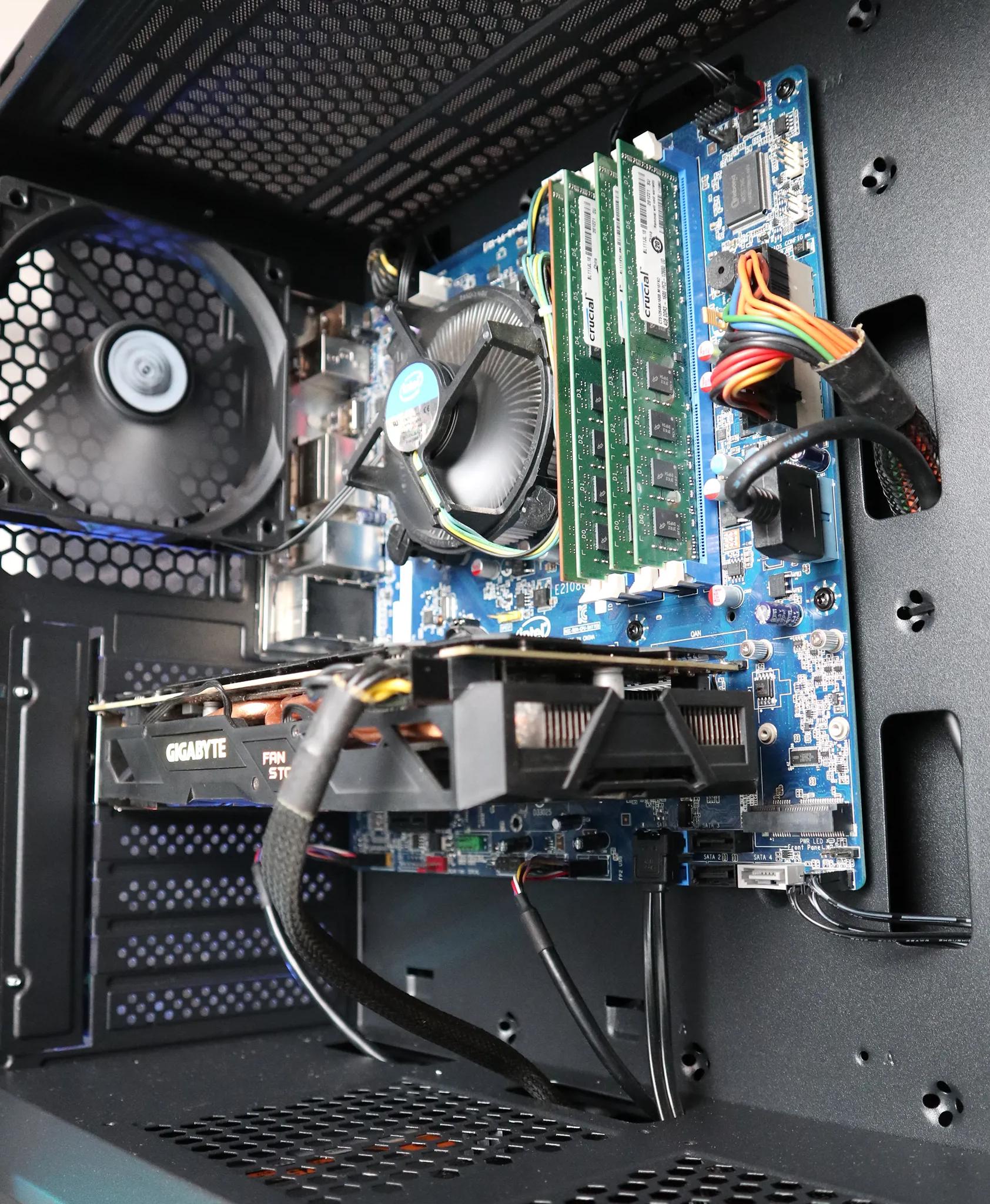 Fastlane | i5 2400S/RX 570 4GB Gaming PC 