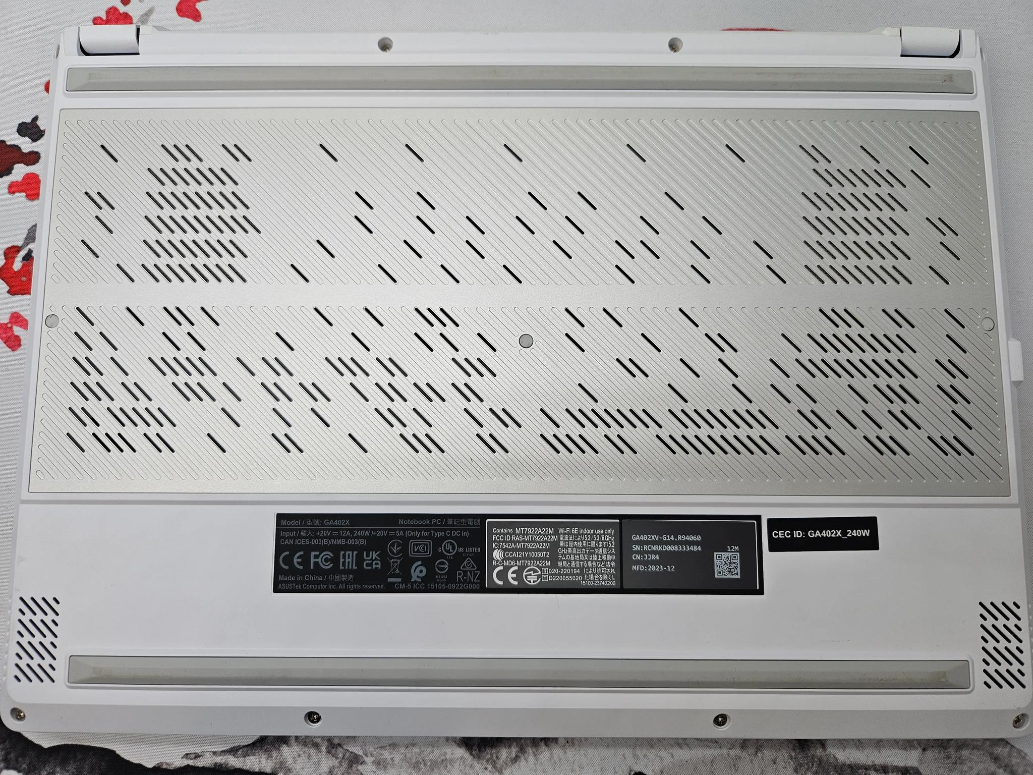 ASUS ROG G14 Ryzen 9 / 32GB DDR5 / 1TB SSD / RTX 4060