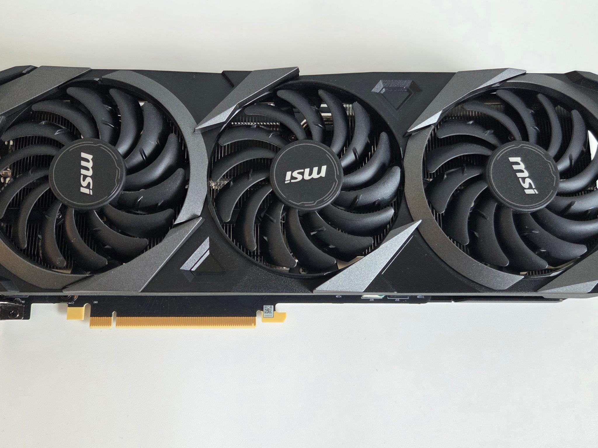 MSI GeForce RTX 3070 Ti VENTUS 3x 8G OC - 8GB GDDR6X, 1800 MHz