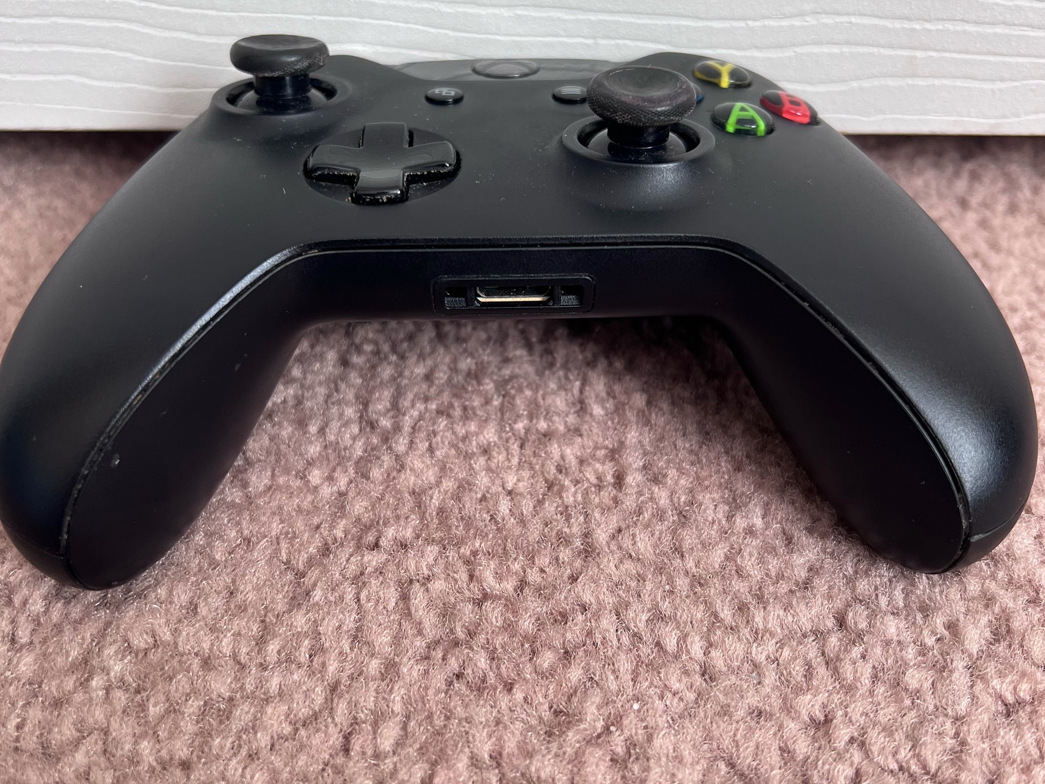 Xbox One First Gen Original Controller (For Parts)