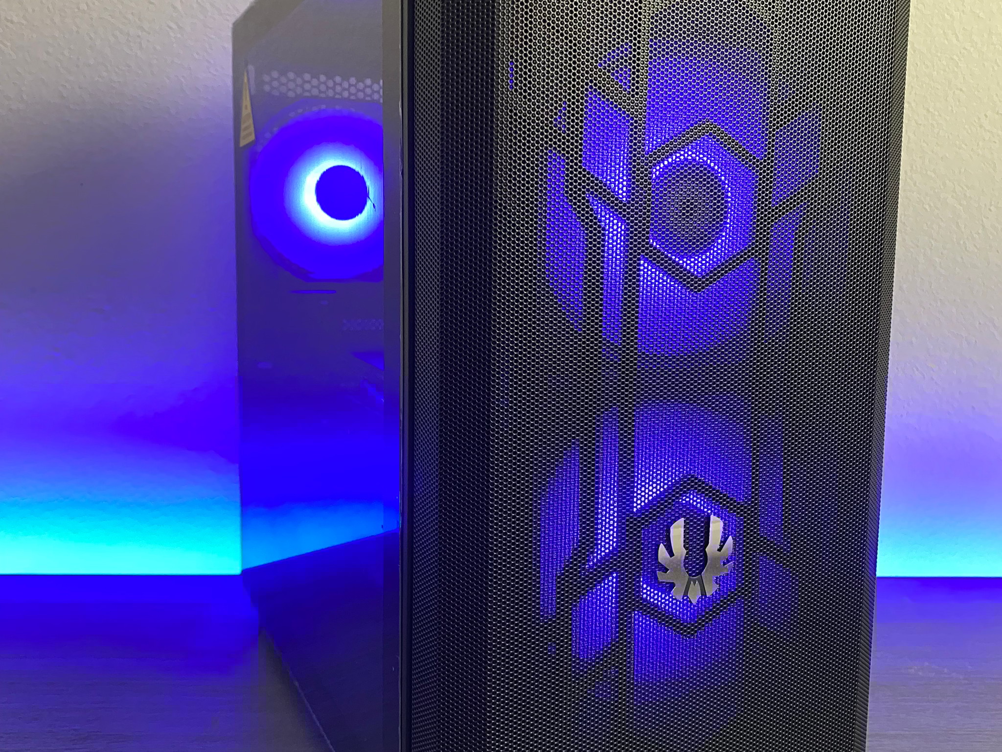 Team Red Gaming PC 1440P - AMD RX 580 8GB - AMD Ryzen 5 2600 - ARGB - 1TB NVMe