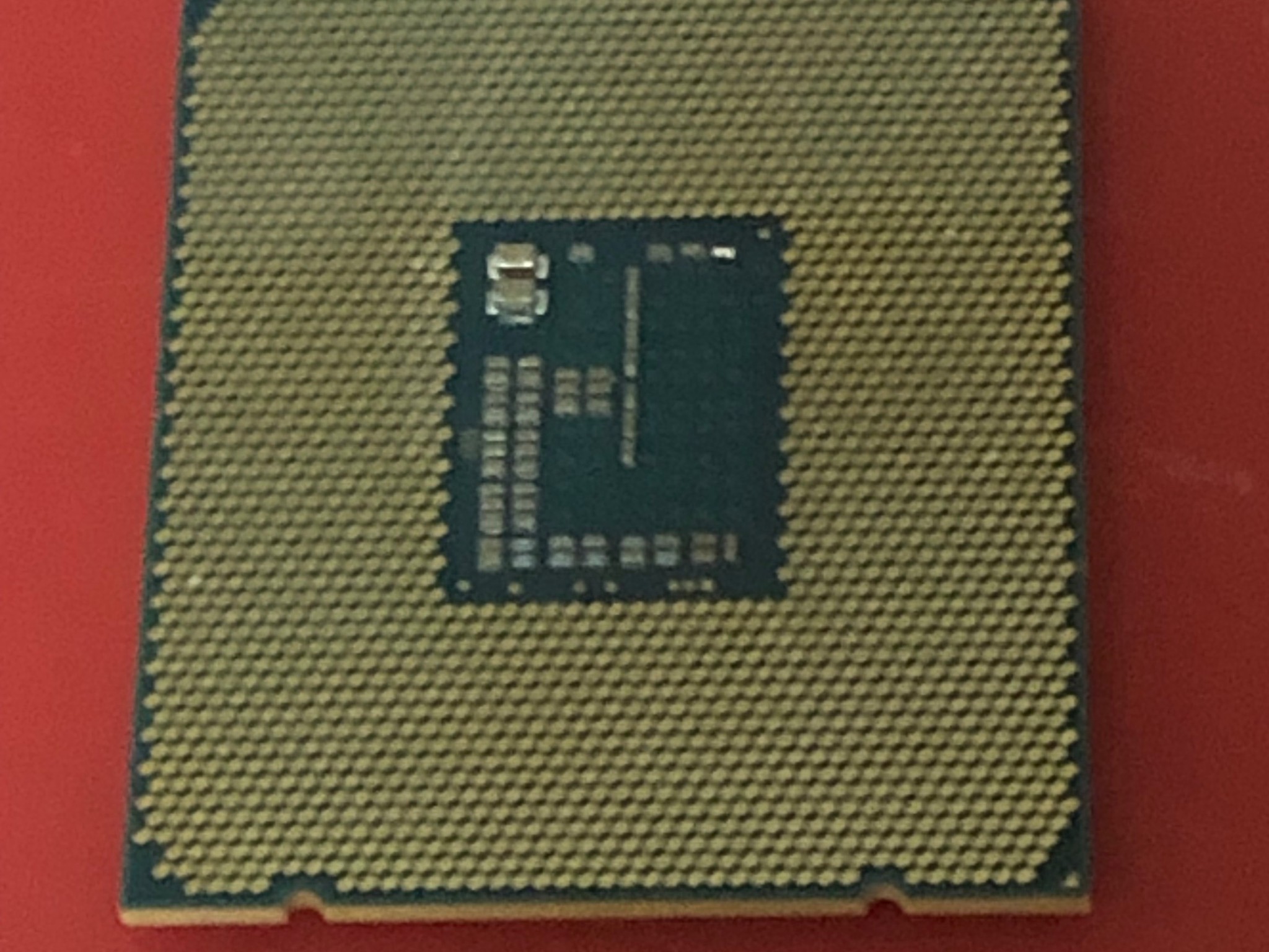 (CHEAP) Xeon E5-1620V3 | 3.5 GHz | i7-4770 Performance