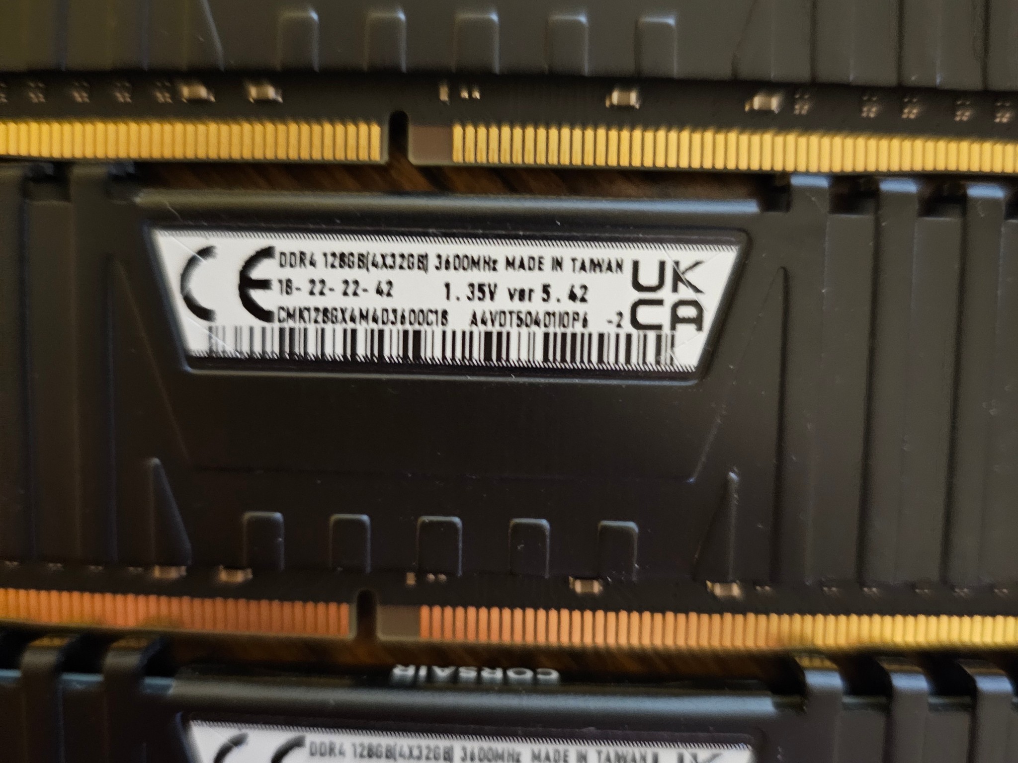 Corsair VENGEANCE LPX 128GB (4 x 32GB) DDR4 DRAM Up To 3600MHz C18 Memory Kit