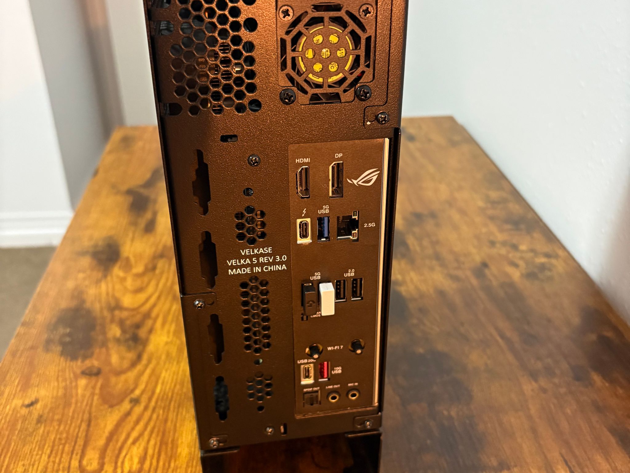 Radeon 9060xt 16GB Custom Gaming PC- Core Ultra 5 225F, 32GB DDR5, Steam OS
