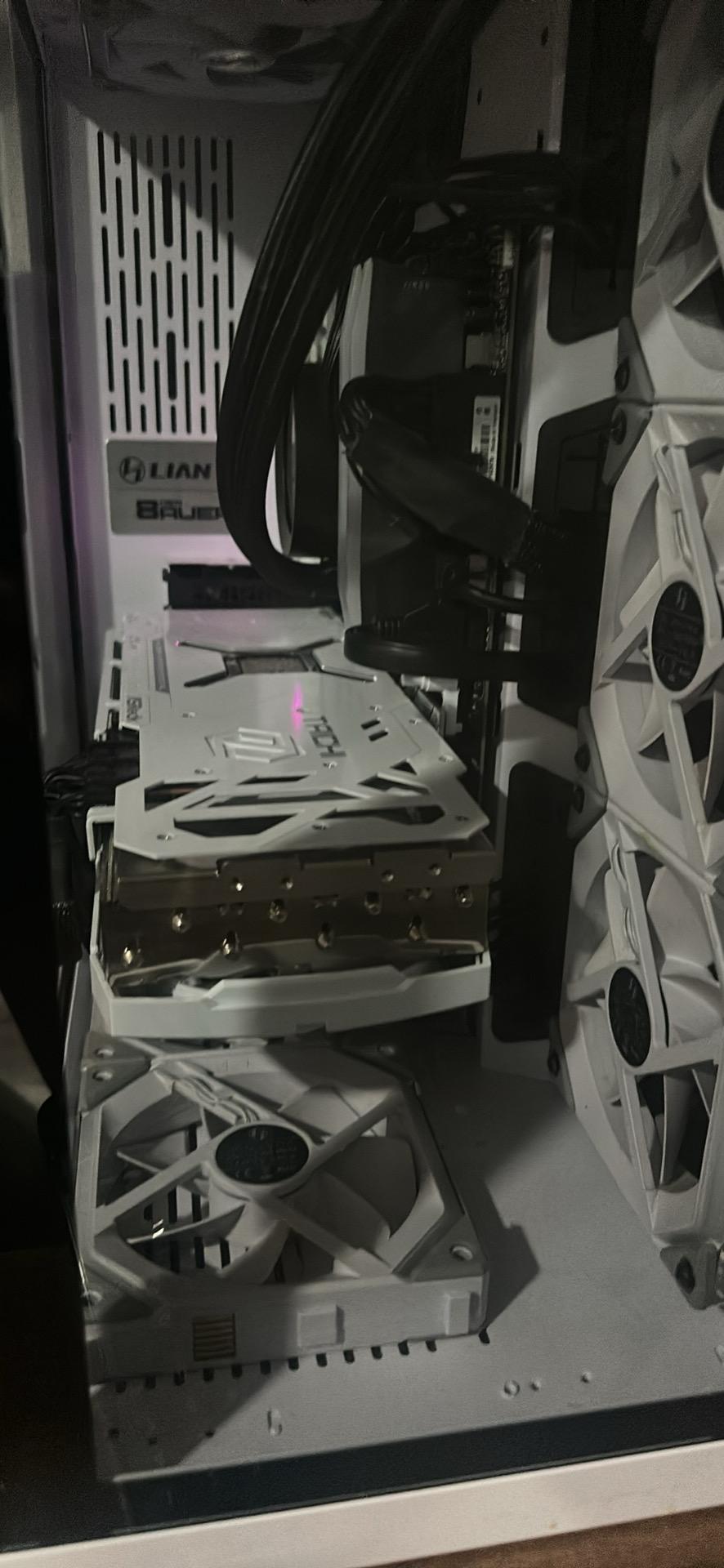 7900XTX TAICHI WHITE