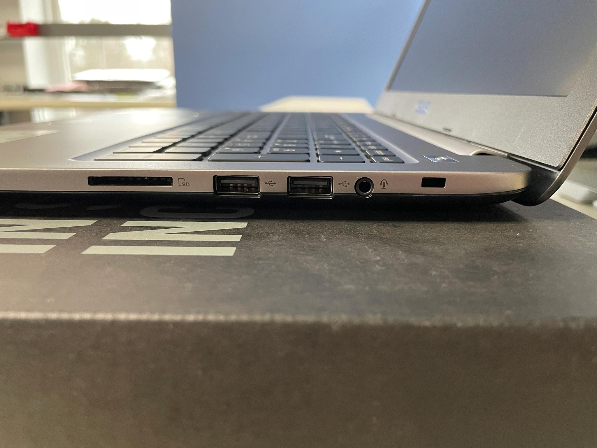 ASUS K501U Gaming Laptop - Core I7 NVIDIA GTX 950m Graphics