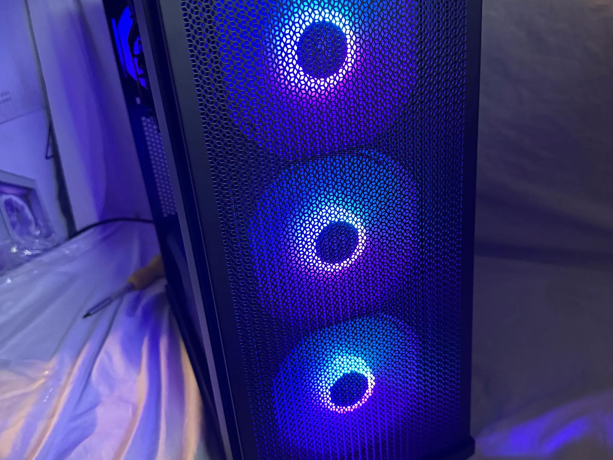 RTX 4070 Intel Core i9 12900k 32GB DDR5 1TB SSD Gaming PC