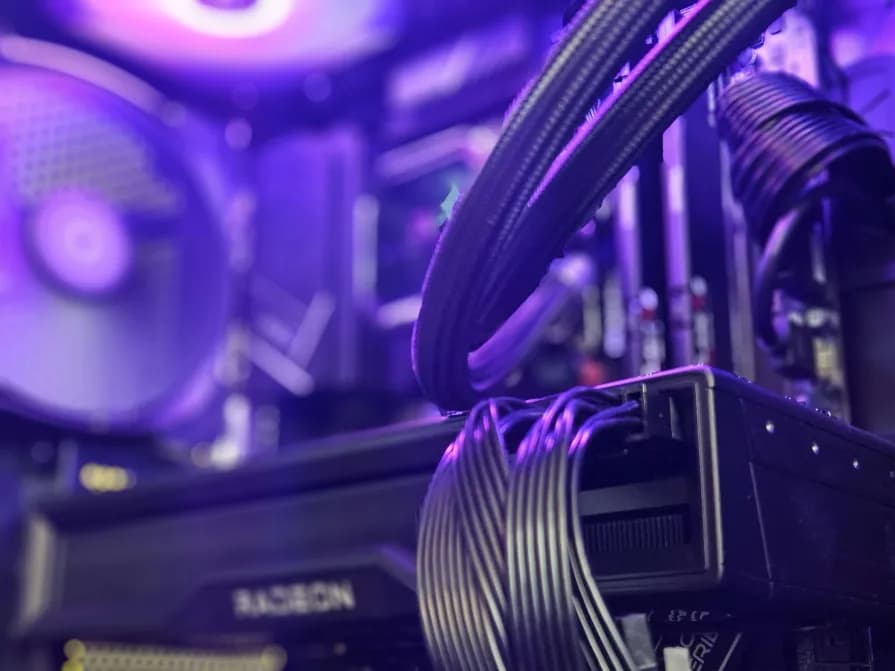 Ryzen 7 7700X RX 6950XT Gaming and Streaming PC