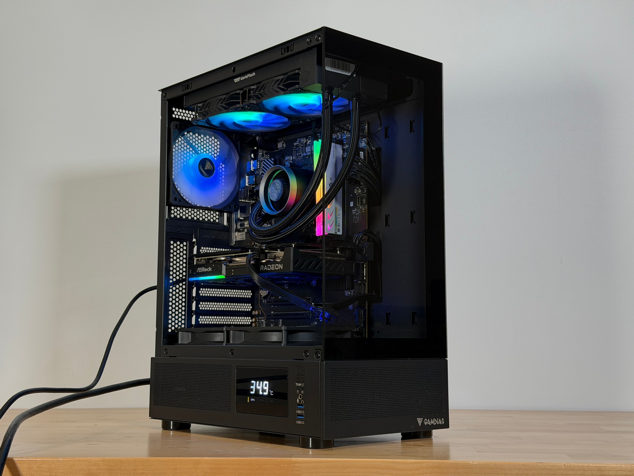 RX 9060XT 16gb Ryzen 5 7600x3d Gaming PC