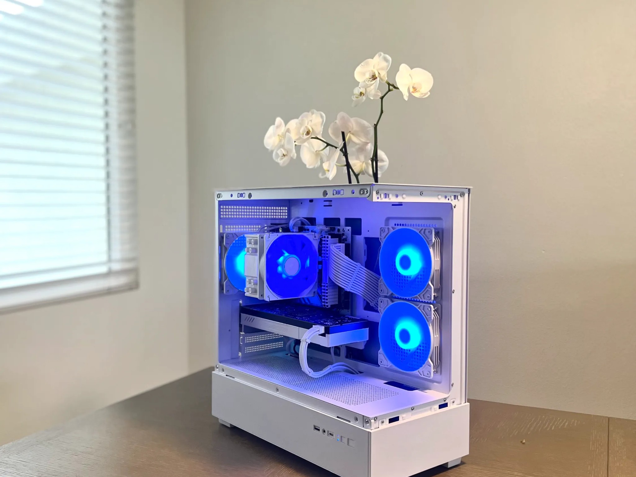 Budget Beast |GTX 1070 | RYZEN 5 3600 | 16GB RAM | WIFI & BT| Windows 10 - 1080p Gaming PC