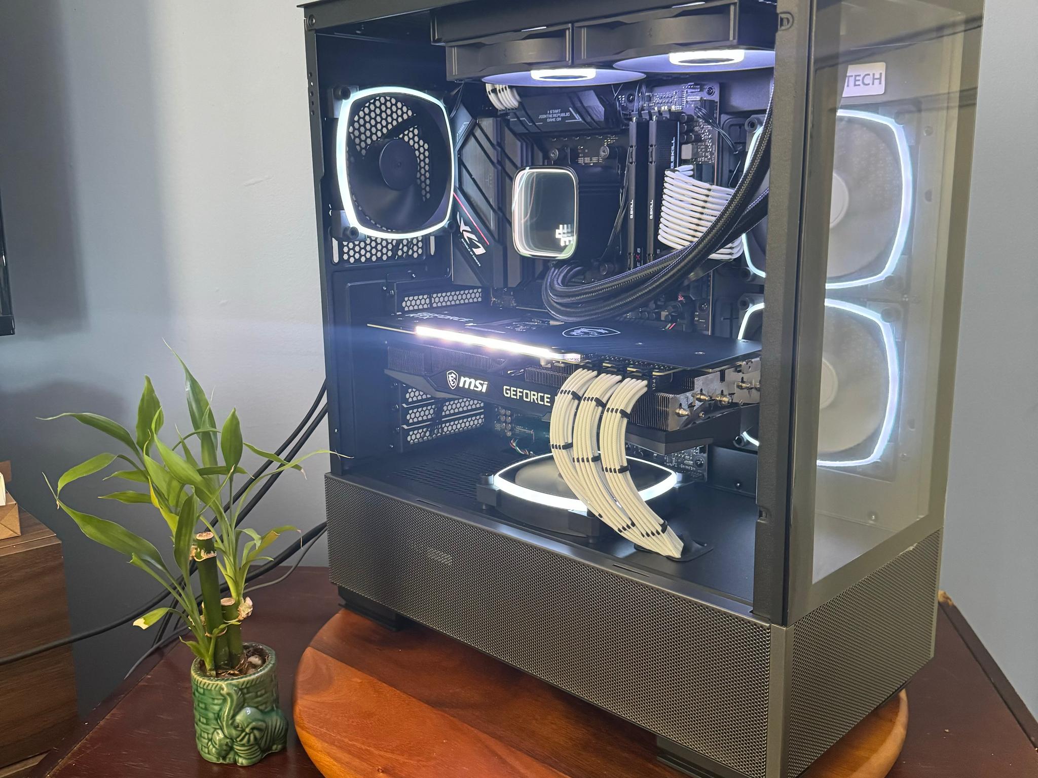 🐼 RTX 3080 | Ryzen 7 7700X | 32GB DDR5